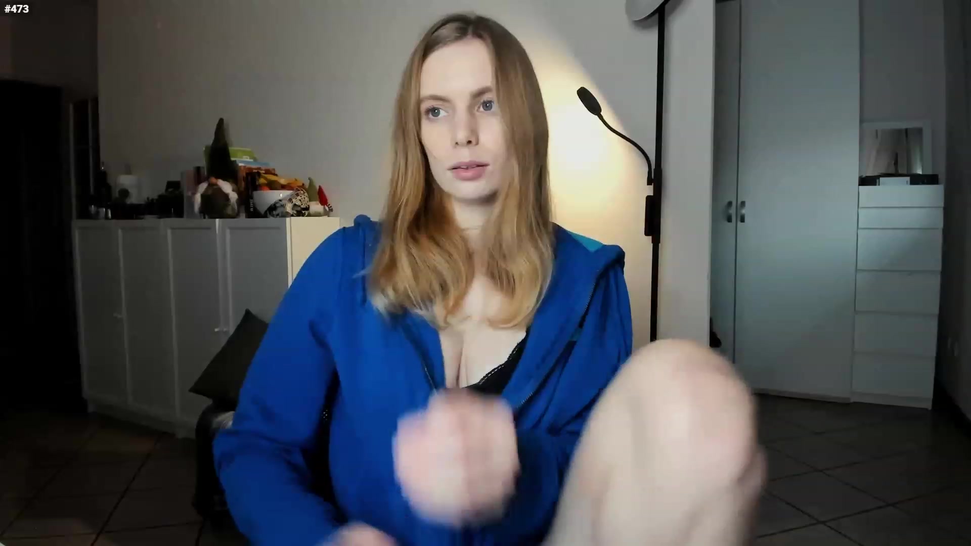 Gallery image thumbnail from Personage's myfreecams stream on, 01/19/2023, 15:15 image 7 of 20