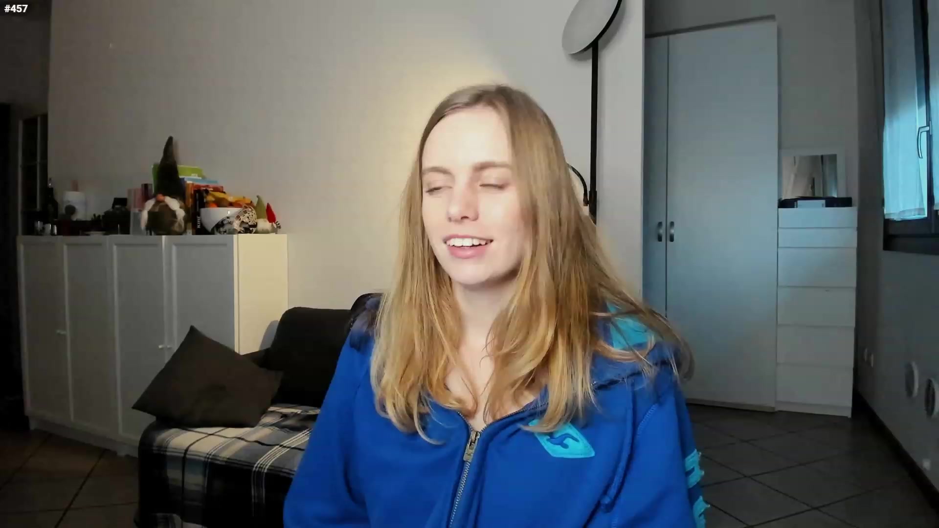 Gallery image thumbnail from Personage's myfreecams stream on, 01/19/2023, 16:14 image 17 of 20