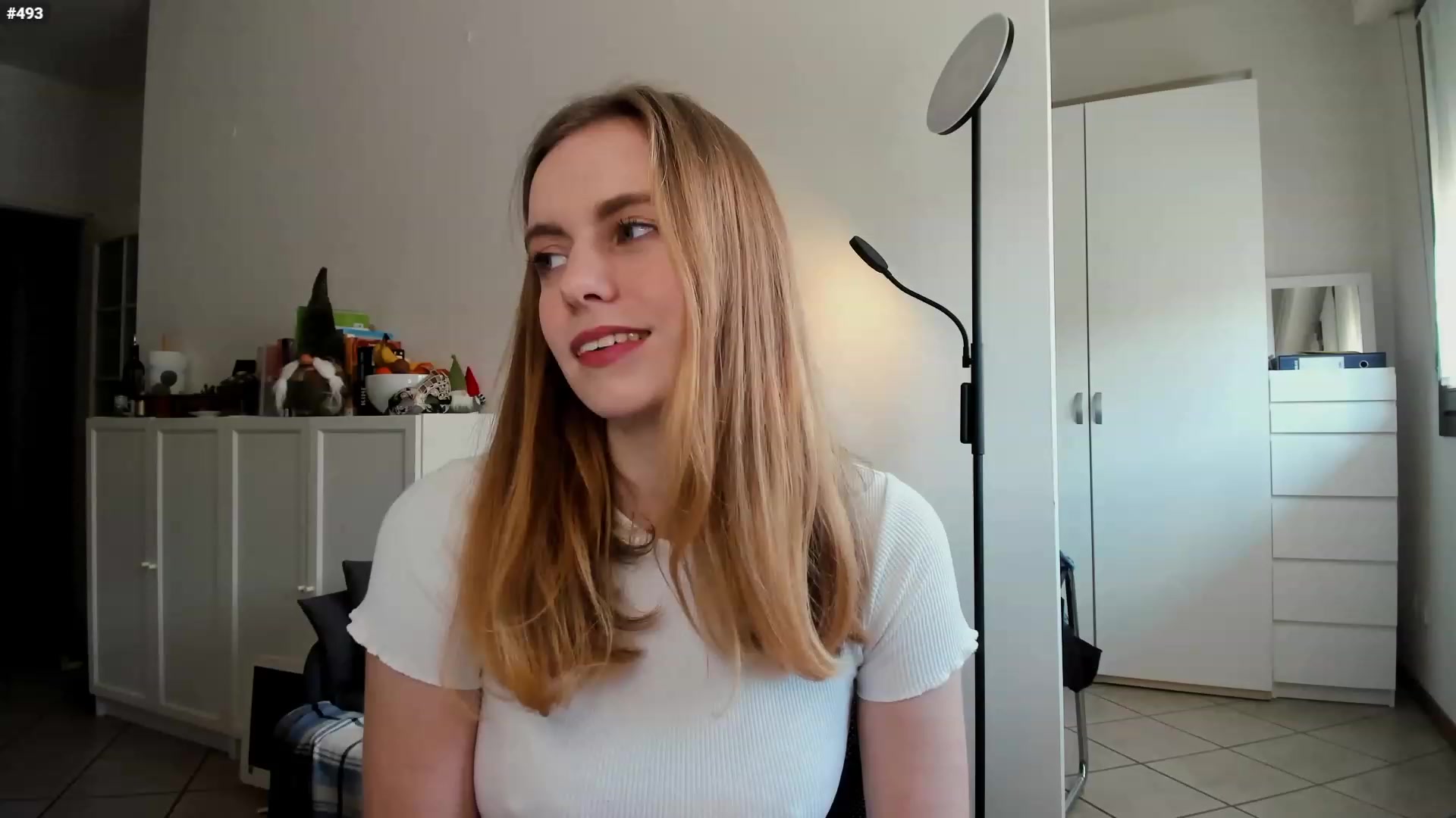Gallery image thumbnail from Personage's myfreecams stream on, 01/20/2023, 14:20 image 6 of 20
