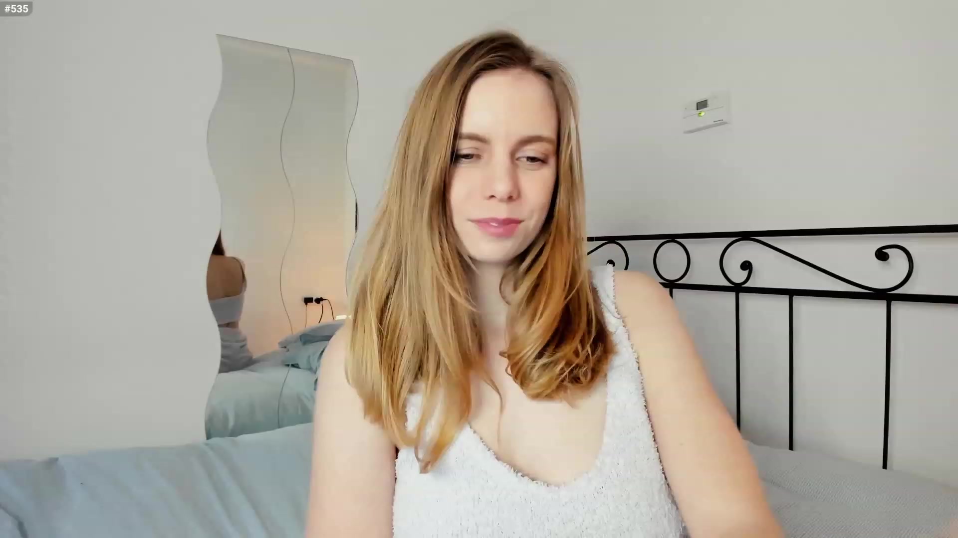 Gallery image thumbnail from Personage's myfreecams stream on, 01/22/2023, 15:47 image 7 of 20