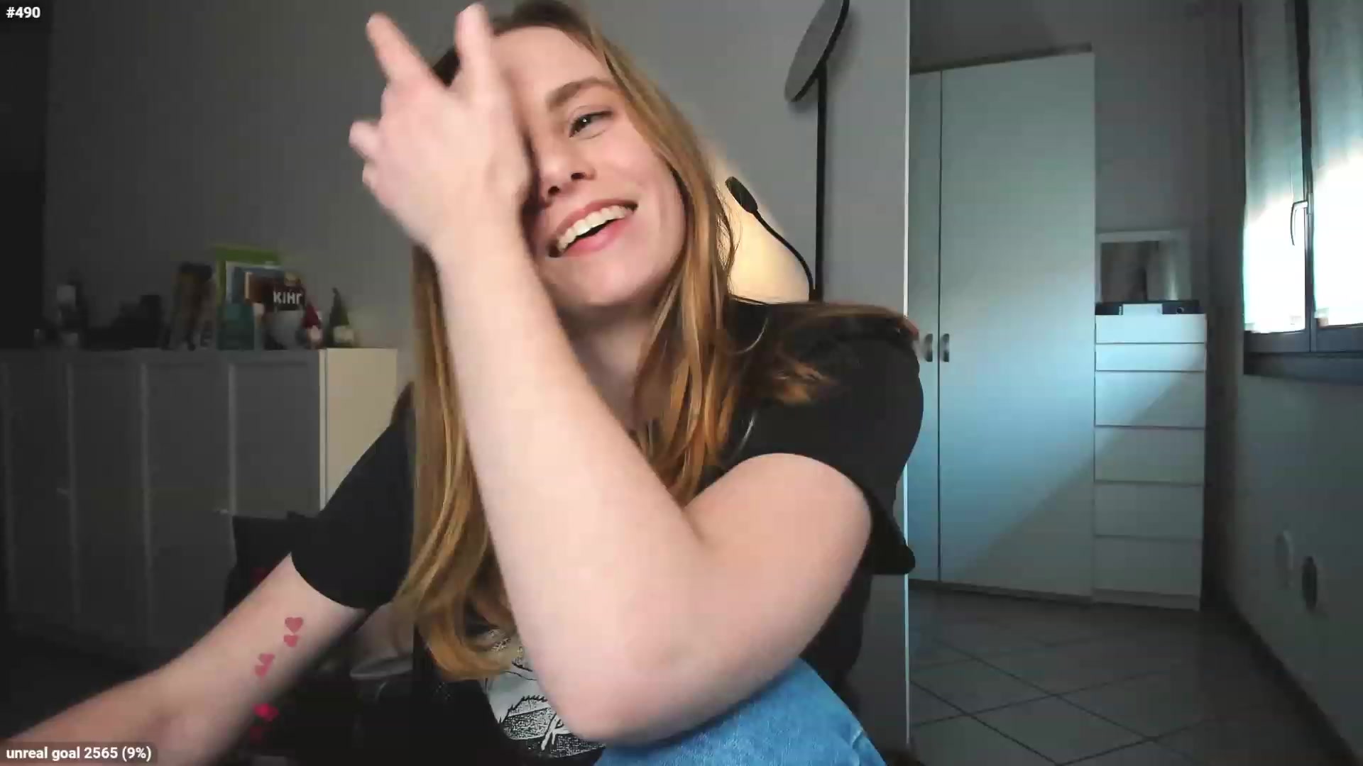 Gallery image thumbnail from Personage's myfreecams stream on, 01/30/2023, 16:46 image 8 of 20