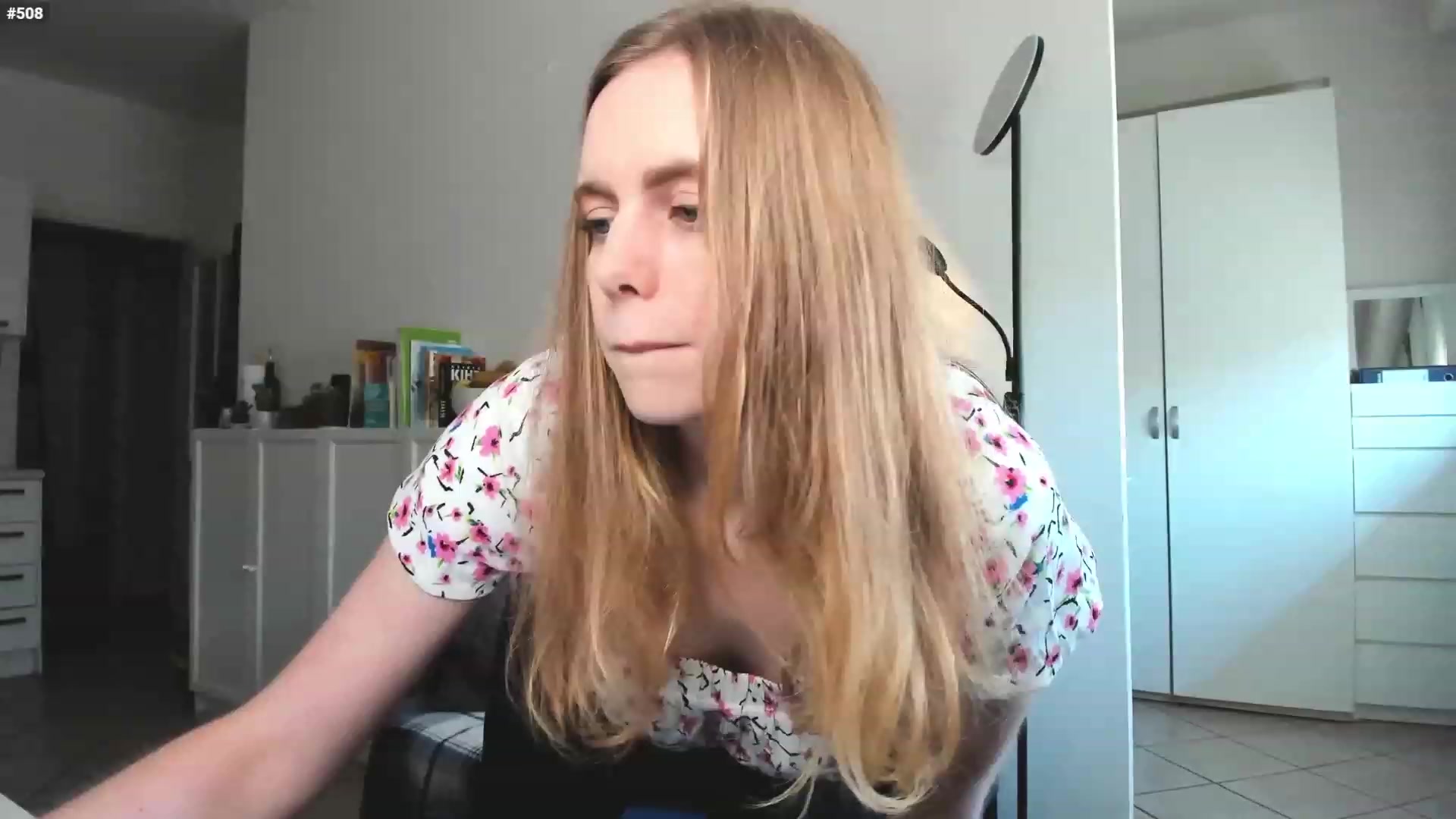 Gallery image thumbnail from Personage's myfreecams stream on, 01/31/2023, 15:03 image 10 of 20