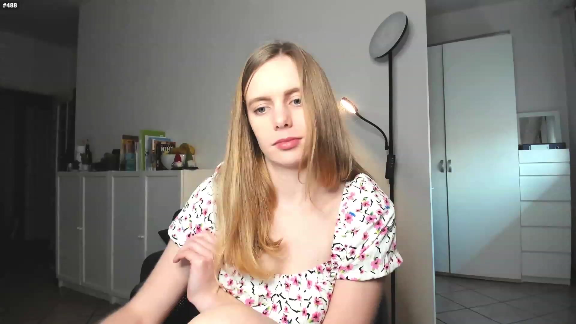 Gallery image thumbnail from Personage's myfreecams stream on, 01/31/2023, 16:12 image 4 of 20