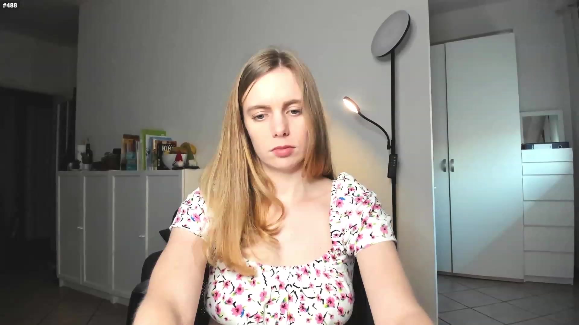 Gallery image thumbnail from Personage's myfreecams stream on, 01/31/2023, 16:12 image 2 of 20