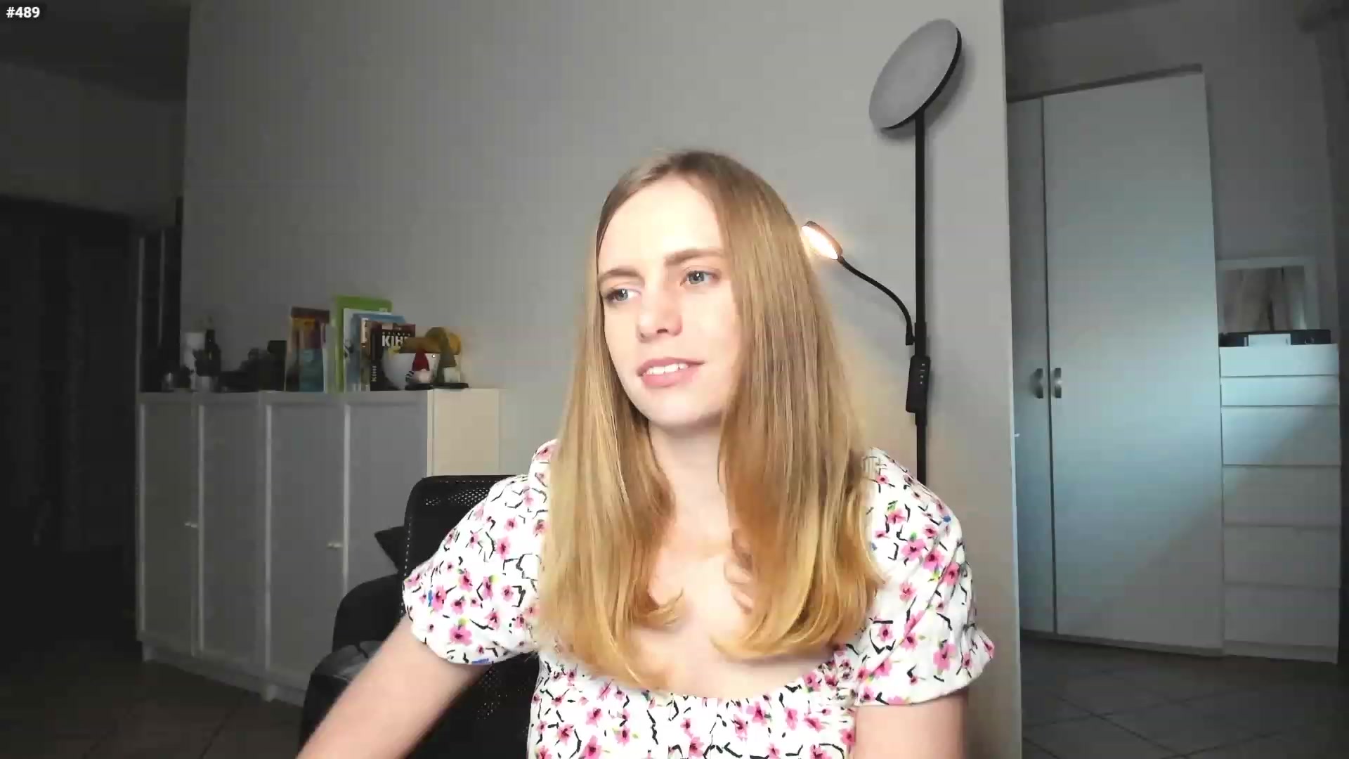 Gallery image thumbnail from Personage's myfreecams stream on, 01/31/2023, 16:12 image 19 of 20