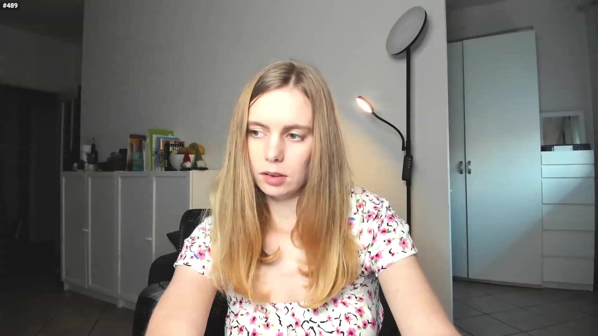 Gallery image thumbnail from Personage's myfreecams stream on, 01/31/2023, 16:12 image 13 of 20