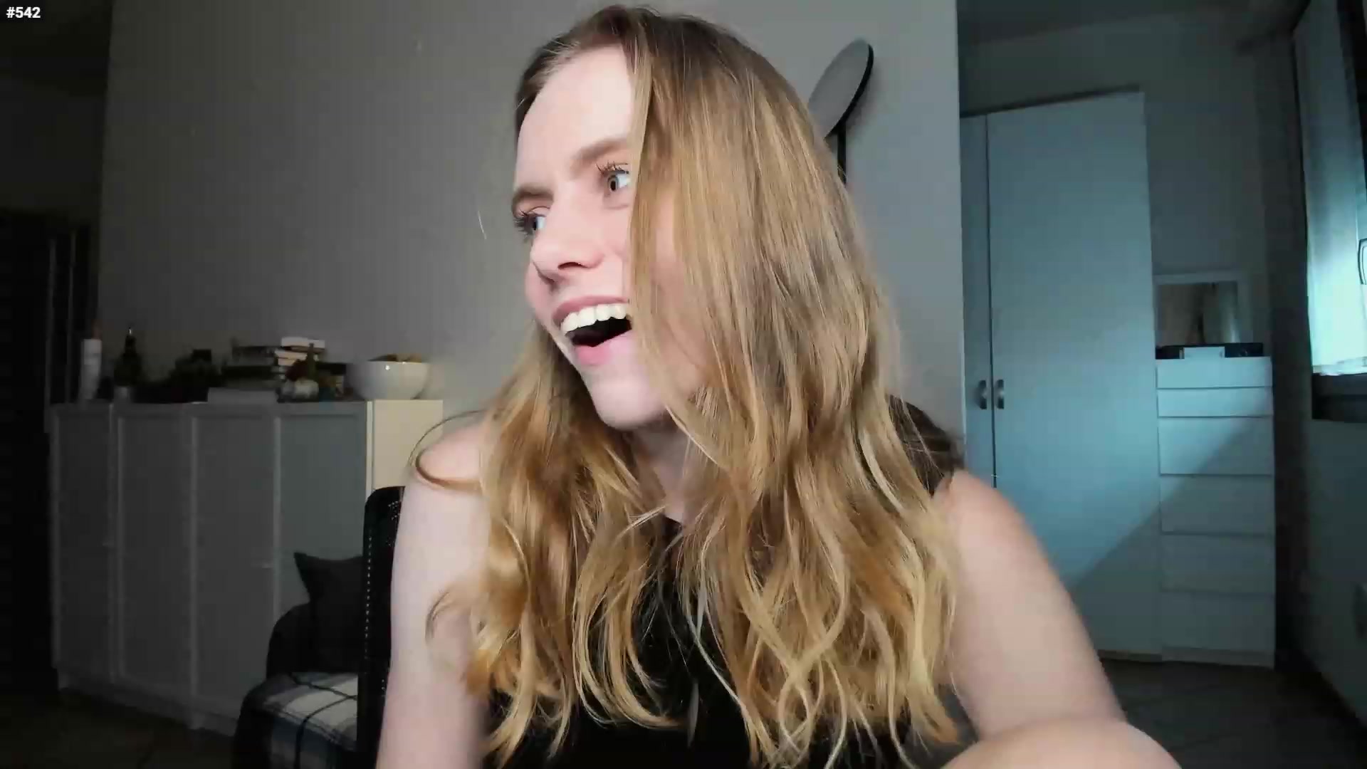 Gallery image thumbnail from Personage's myfreecams stream on, 02/03/2023, 16:13 image 13 of 20