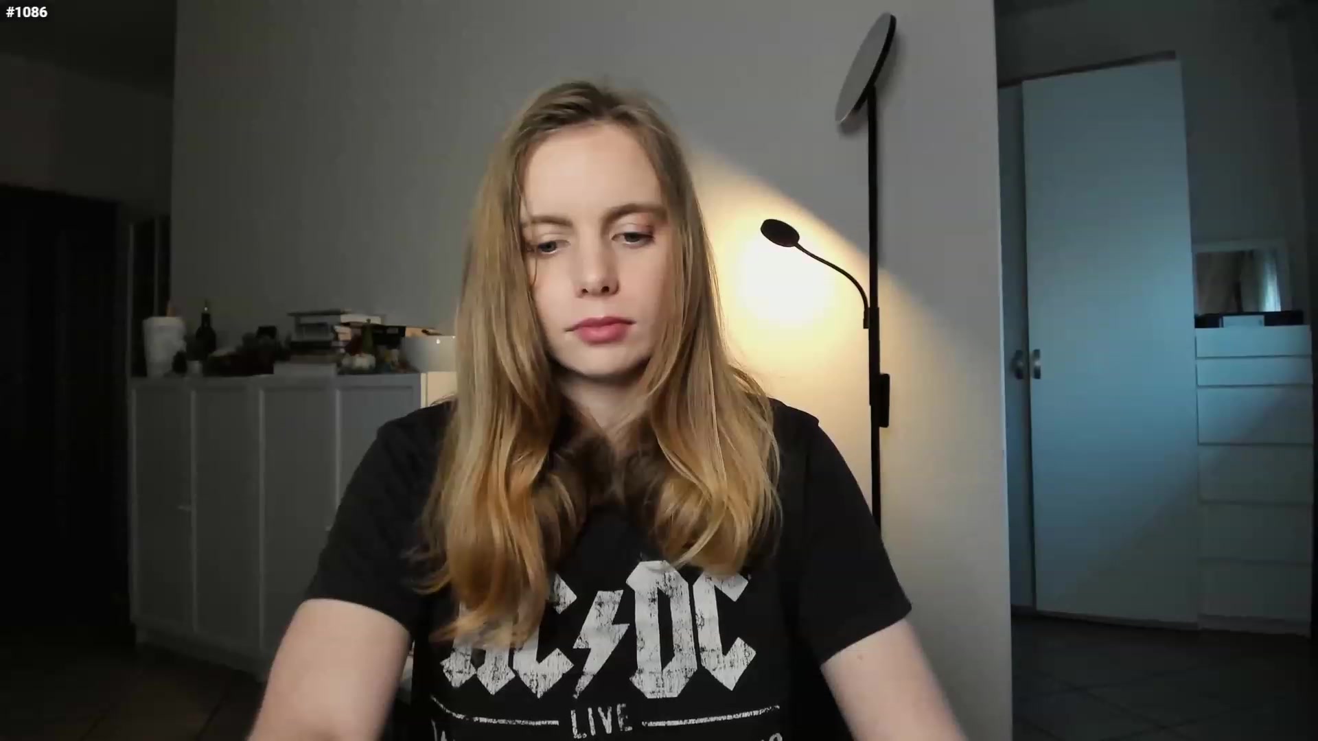 Gallery image thumbnail from Personage's myfreecams stream on, 02/05/2023, 16:27 image 8 of 20