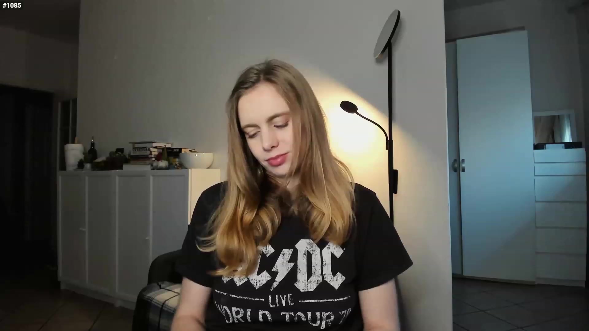 Gallery image thumbnail from Personage's myfreecams stream on, 02/05/2023, 16:27 image 5 of 20