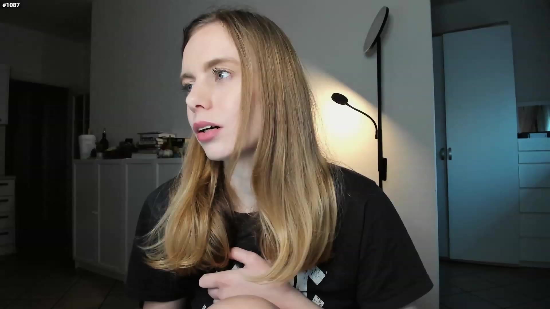 Gallery image thumbnail from Personage's myfreecams stream on, 02/05/2023, 16:27 image 12 of 20