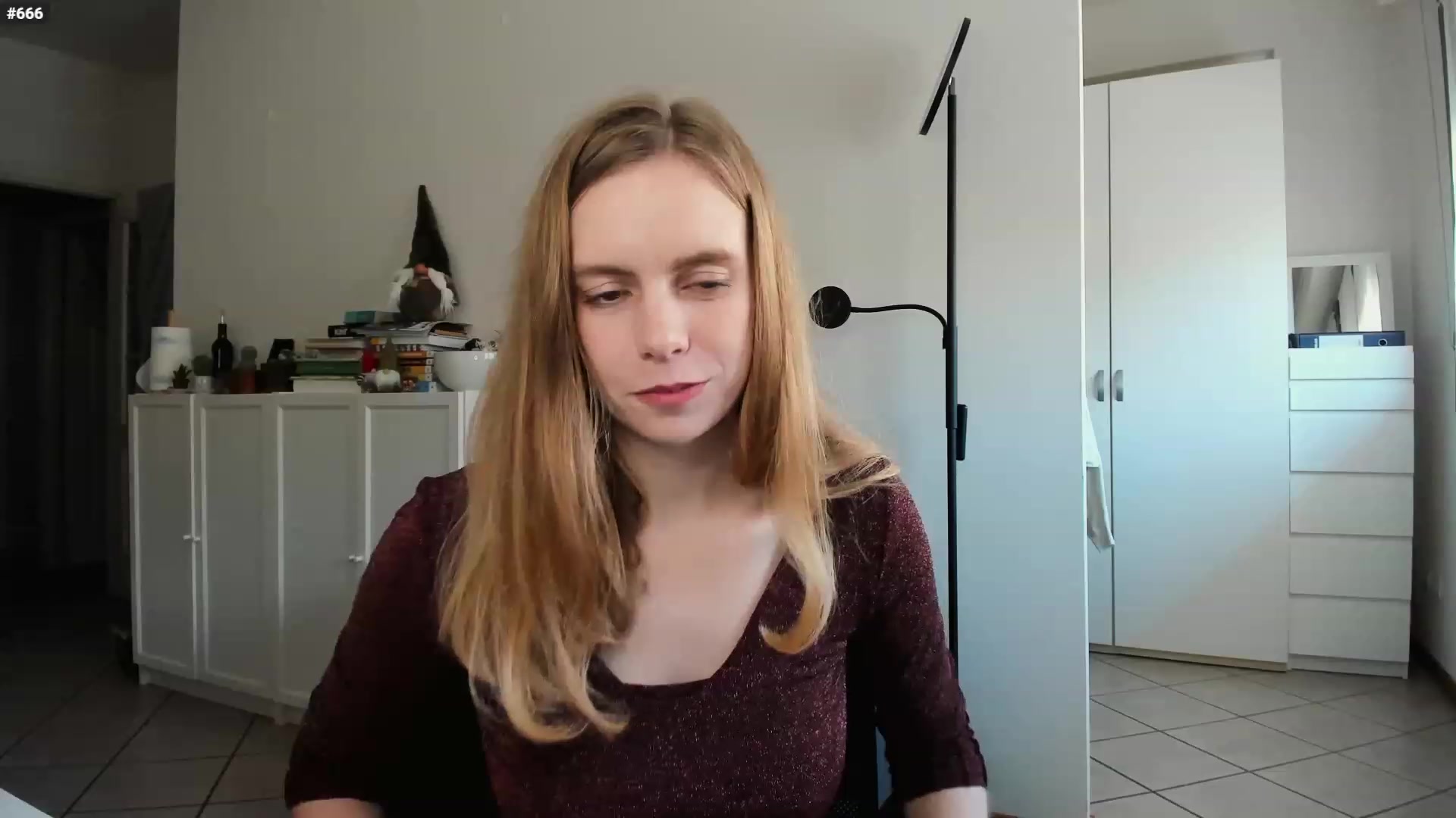 Gallery image thumbnail from Personage's myfreecams stream on, 02/06/2023, 14:40 image 9 of 20