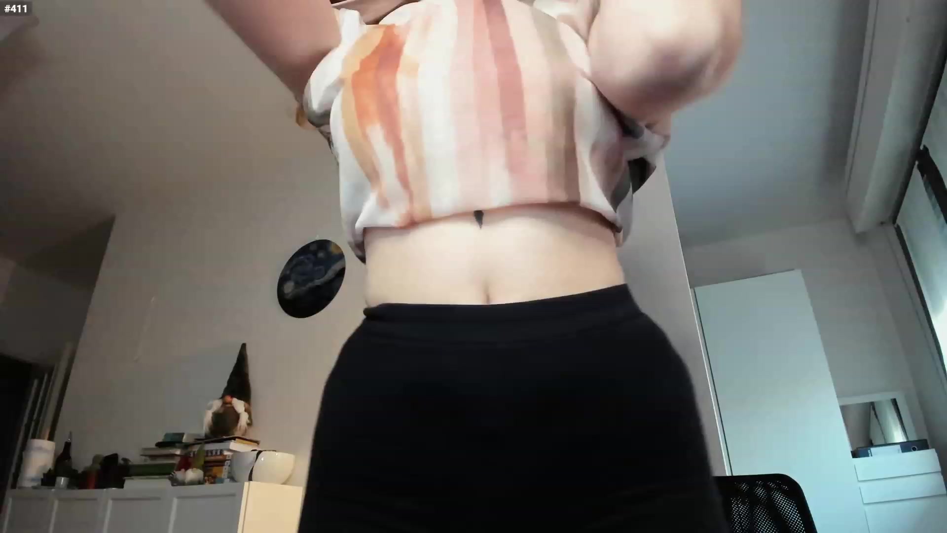 Gallery image thumbnail from Personage's myfreecams stream on, 02/07/2023, 16:21 image 19 of 20