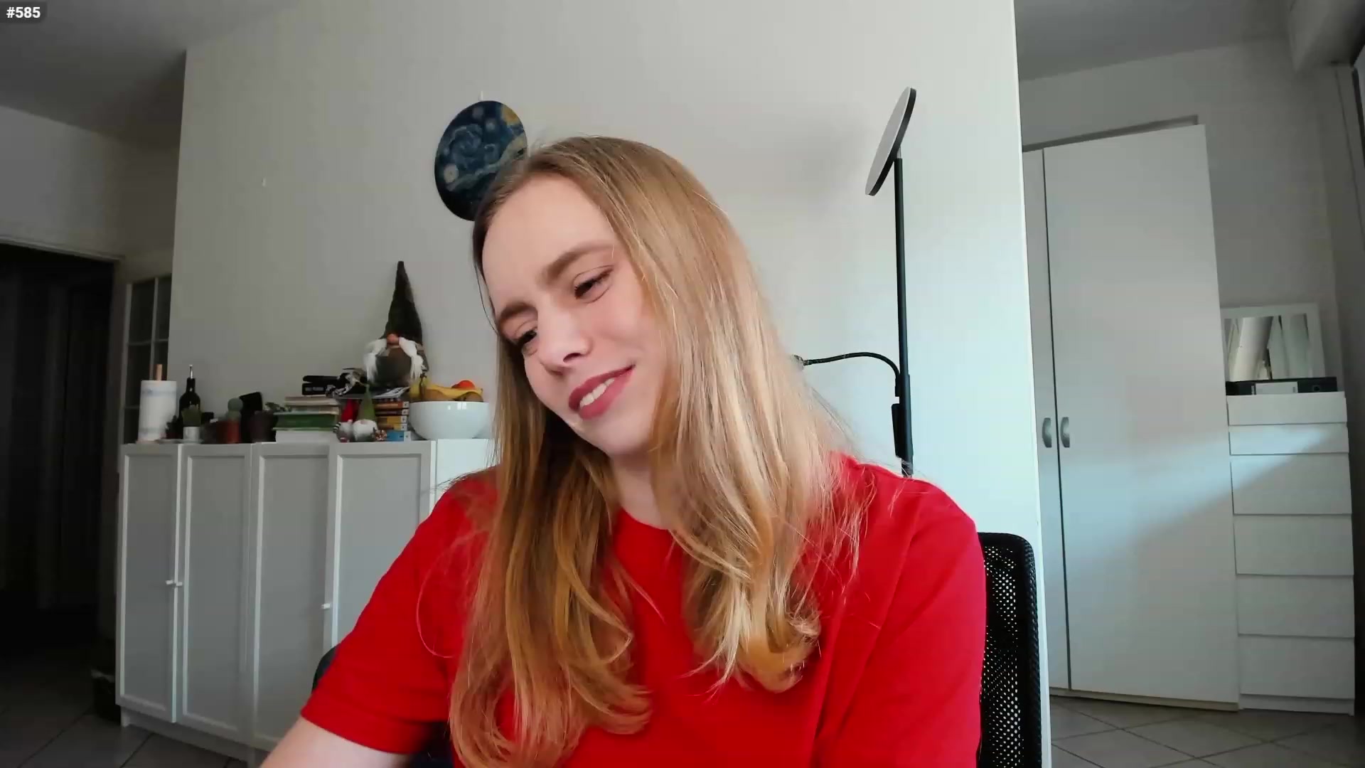 Gallery image thumbnail from Personage's myfreecams stream on, 02/09/2023, 13:55 image 4 of 20