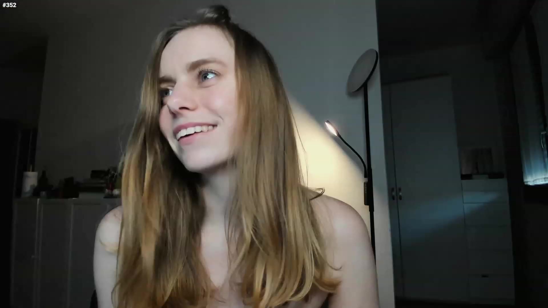 Gallery image thumbnail from Personage's myfreecams stream on, 02/09/2023, 16:15 image 17 of 20