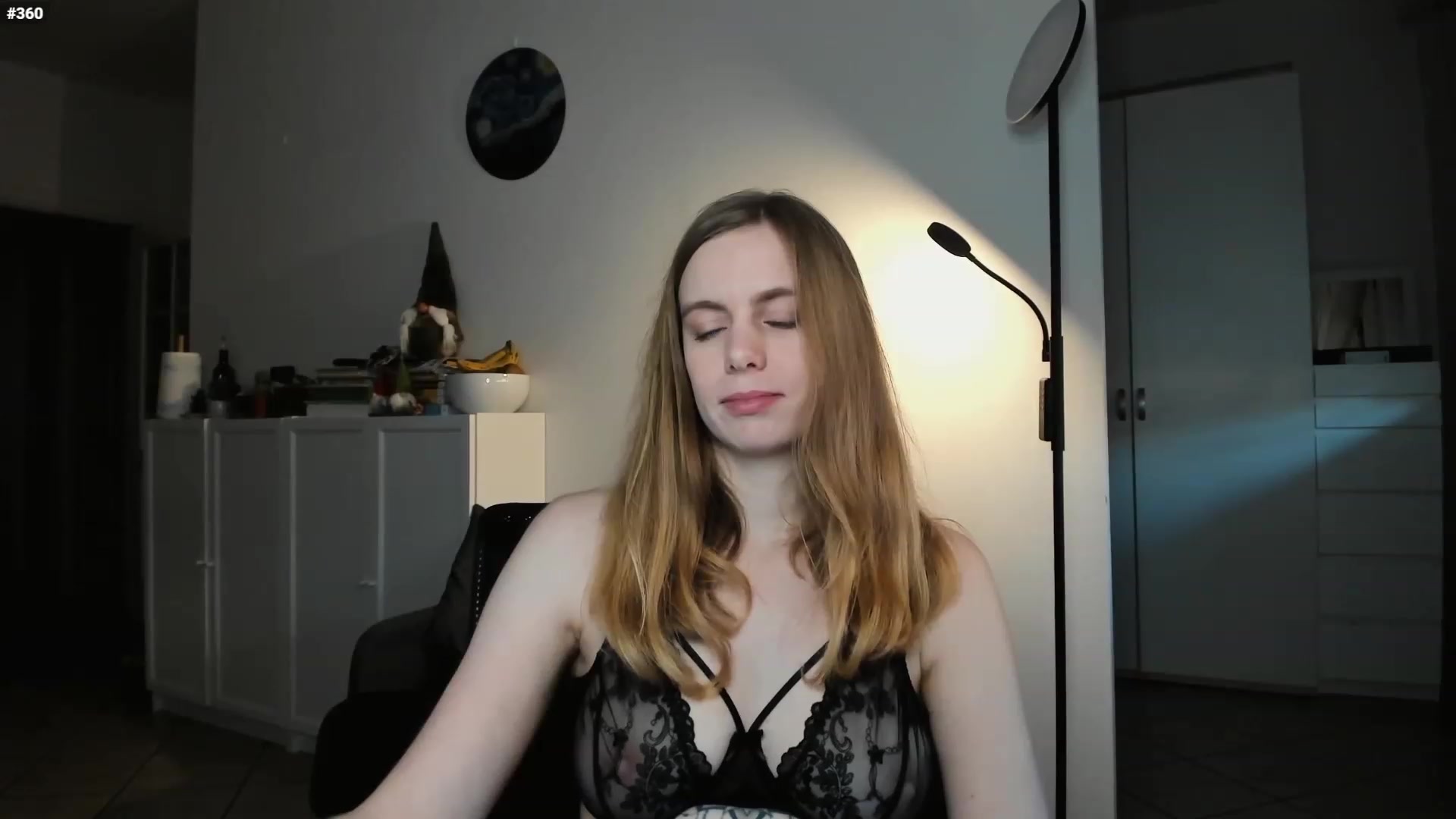 Gallery image thumbnail from Personage's myfreecams stream on, 02/10/2023, 16:08 image 19 of 20