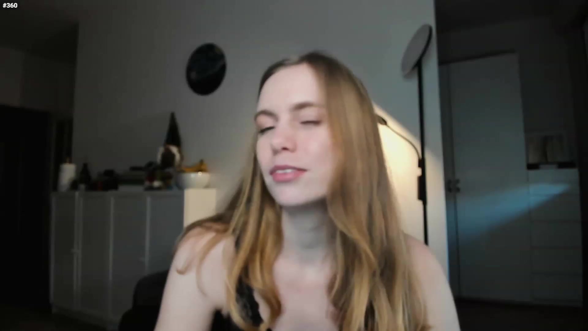 Gallery image thumbnail from Personage's myfreecams stream on, 02/10/2023, 16:08 image 15 of 20