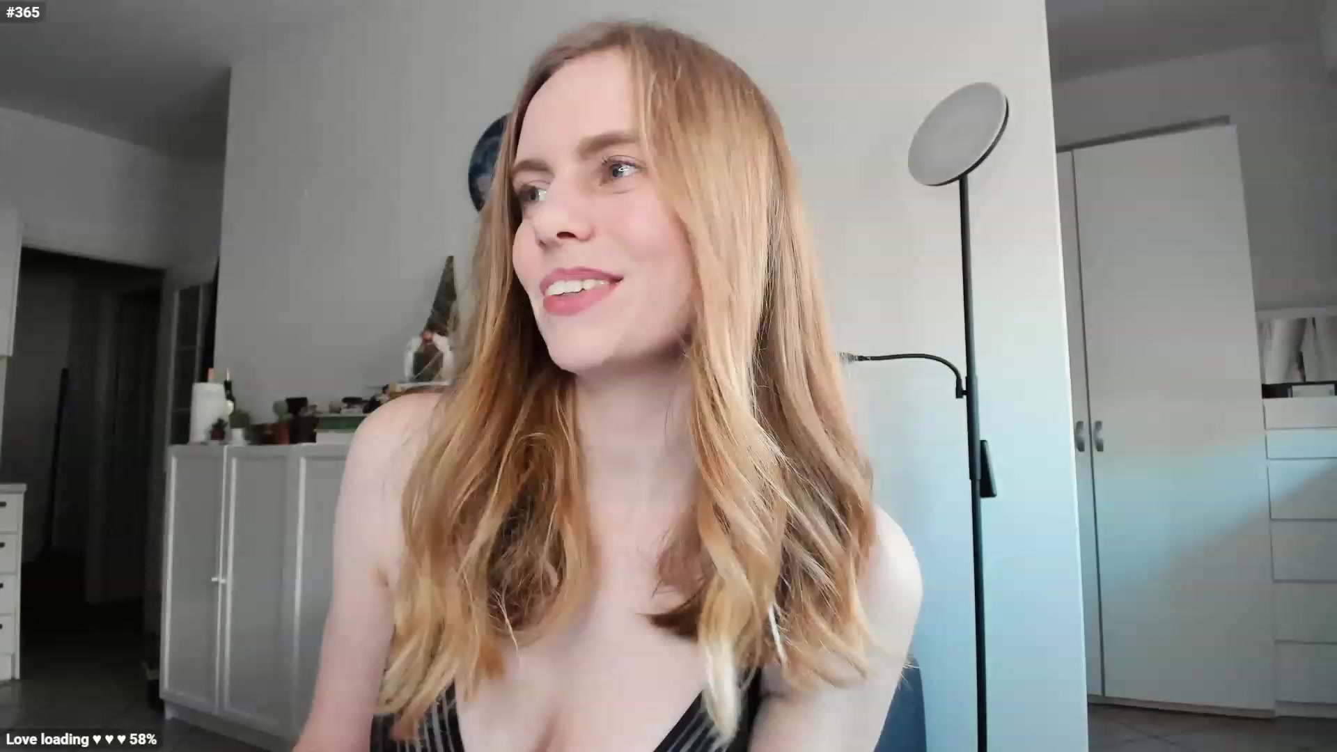 Gallery image thumbnail from Personage's myfreecams stream on, 02/14/2023, 15:32 image 1 of 20