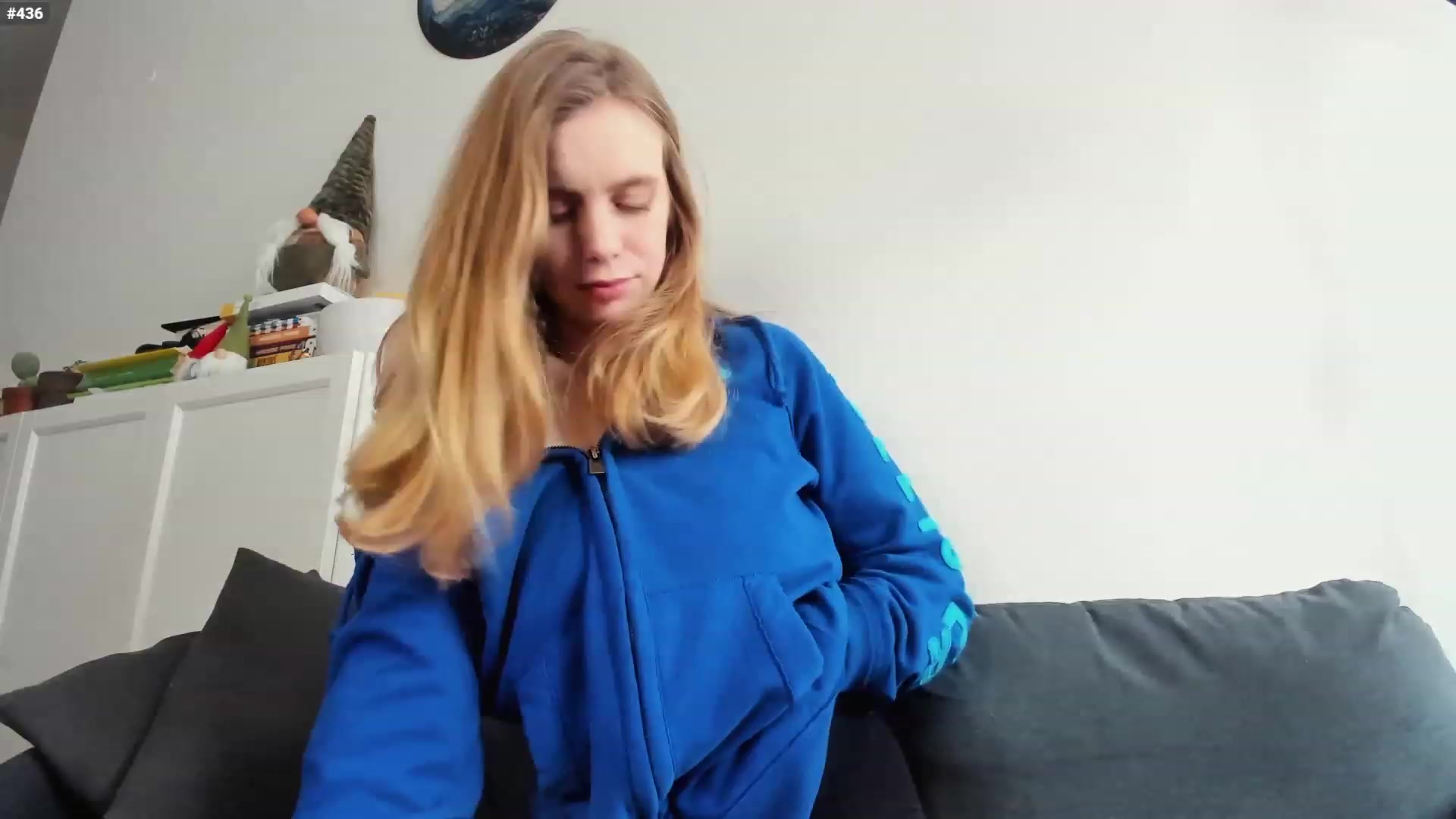 Gallery image thumbnail from Personage's myfreecams stream on, 02/17/2023, 15:04 image 10 of 20