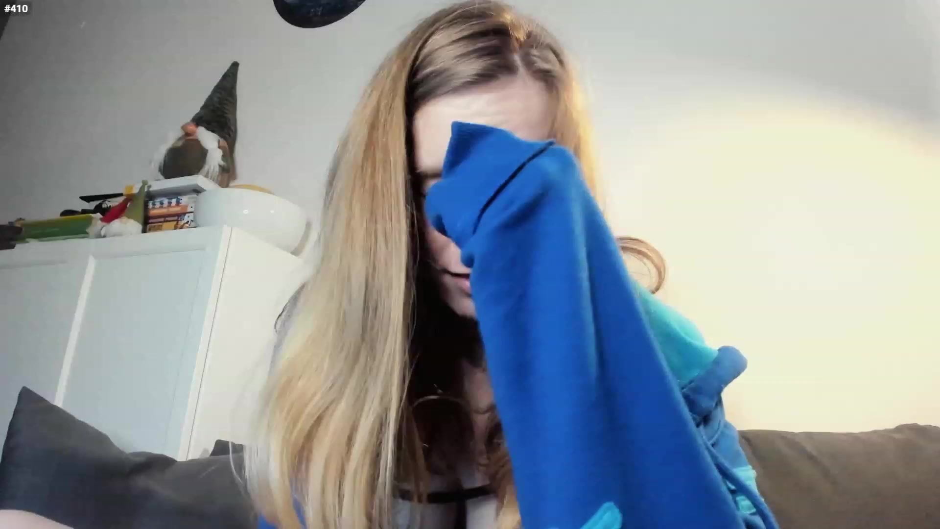 Gallery image thumbnail from Personage's myfreecams stream on, 02/17/2023, 16:28 image 11 of 20