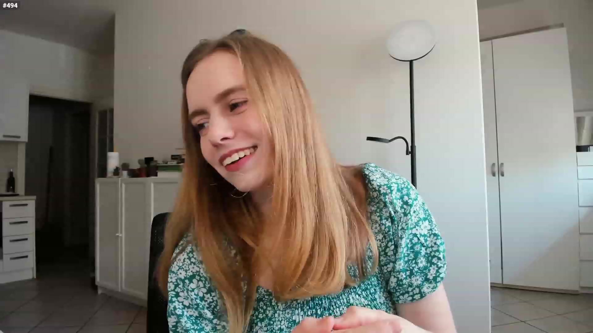 Gallery image thumbnail from Personage's myfreecams stream on, 02/19/2023, 14:36 image 10 of 20
