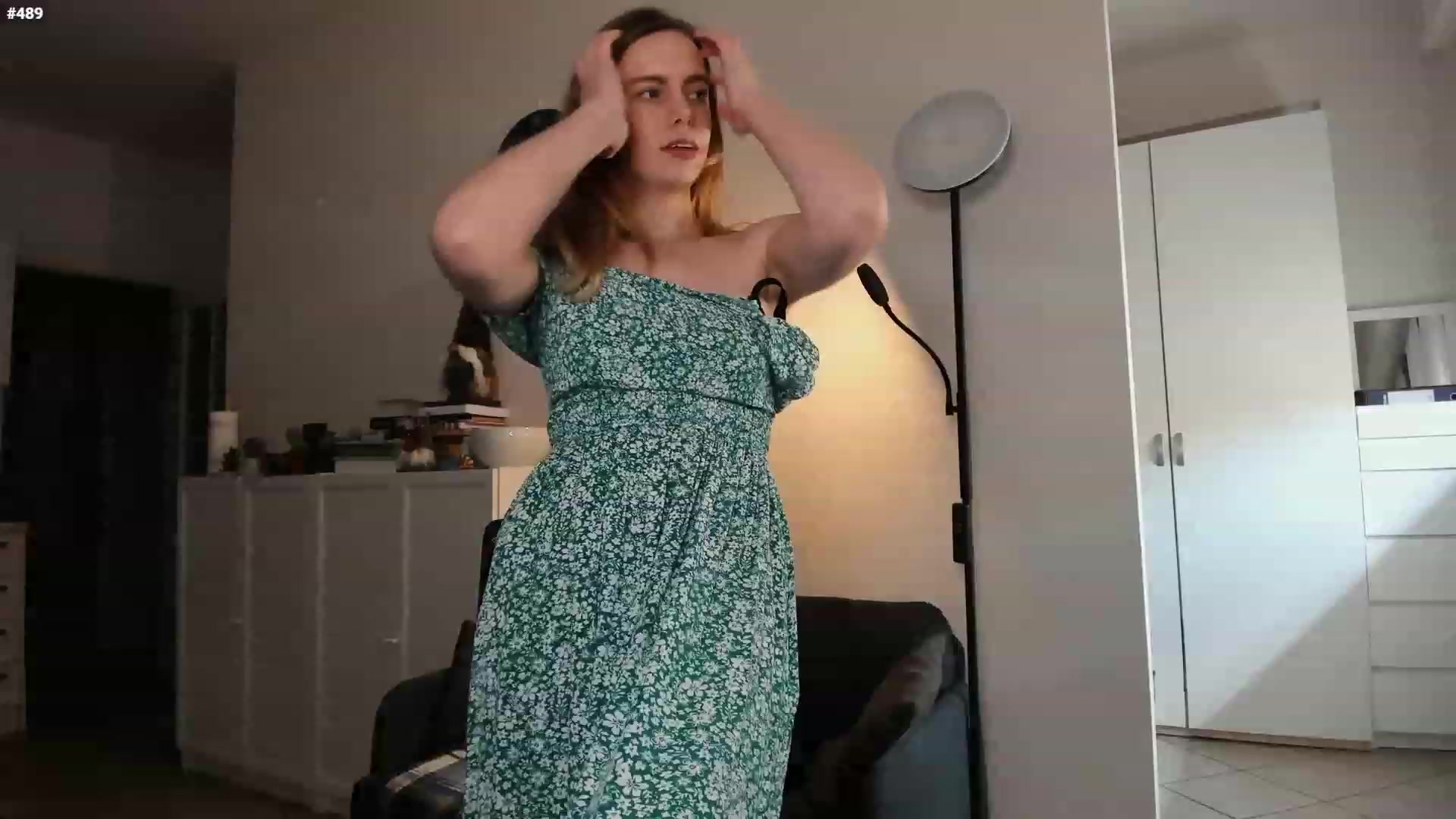 Gallery image thumbnail from Personage's myfreecams stream on, 02/19/2023, 14:36 image 15 of 20