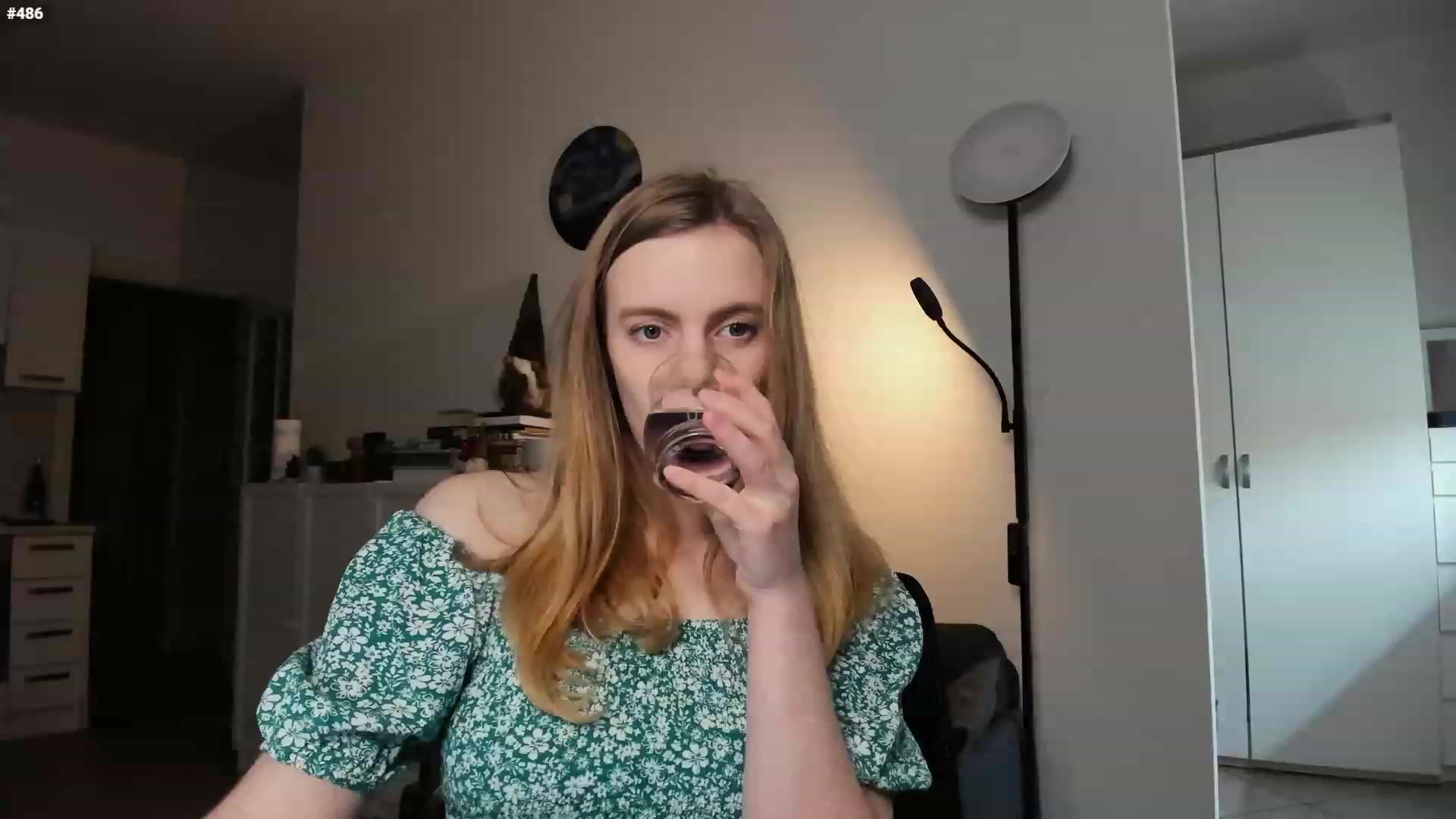 Gallery image thumbnail from Personage's myfreecams stream on, 02/19/2023, 14:36 image 20 of 20