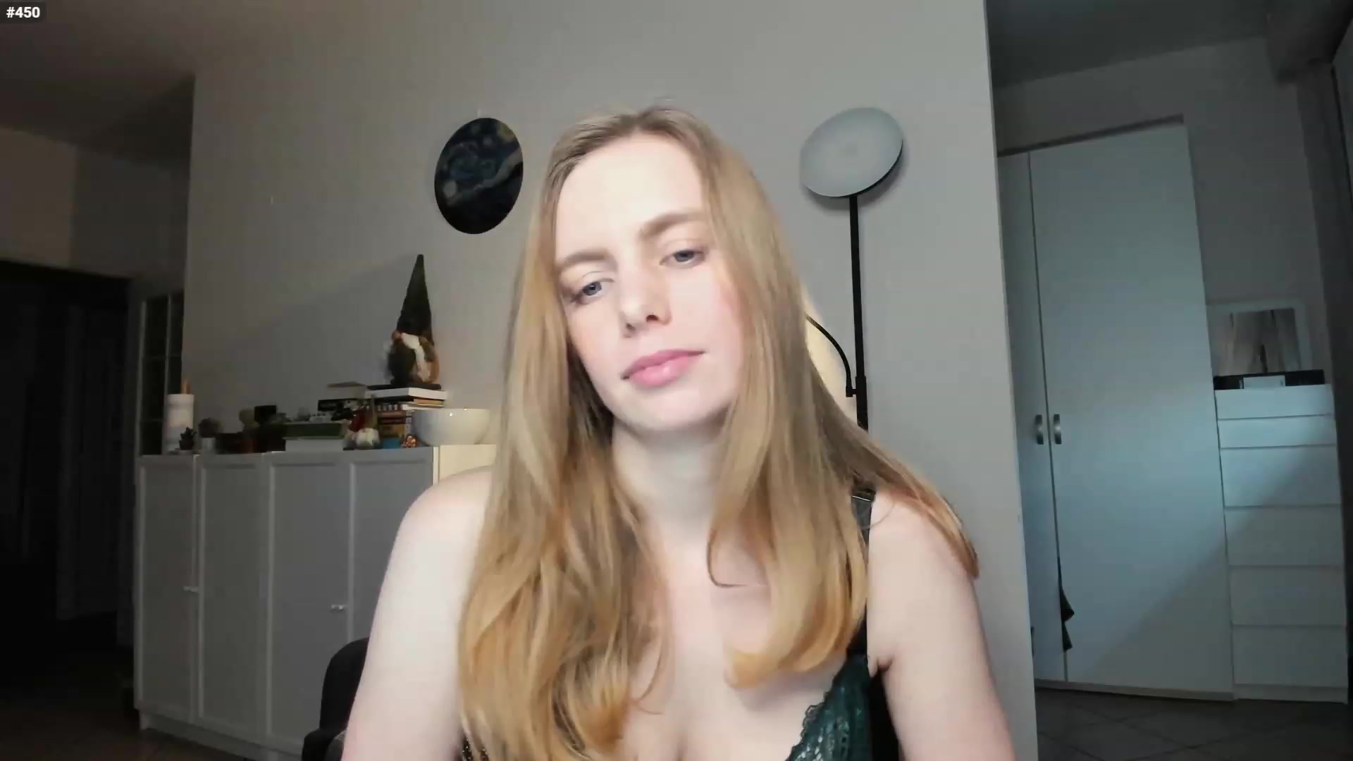 Gallery image thumbnail from Personage's myfreecams stream on, 02/19/2023, 16:45 image 13 of 20
