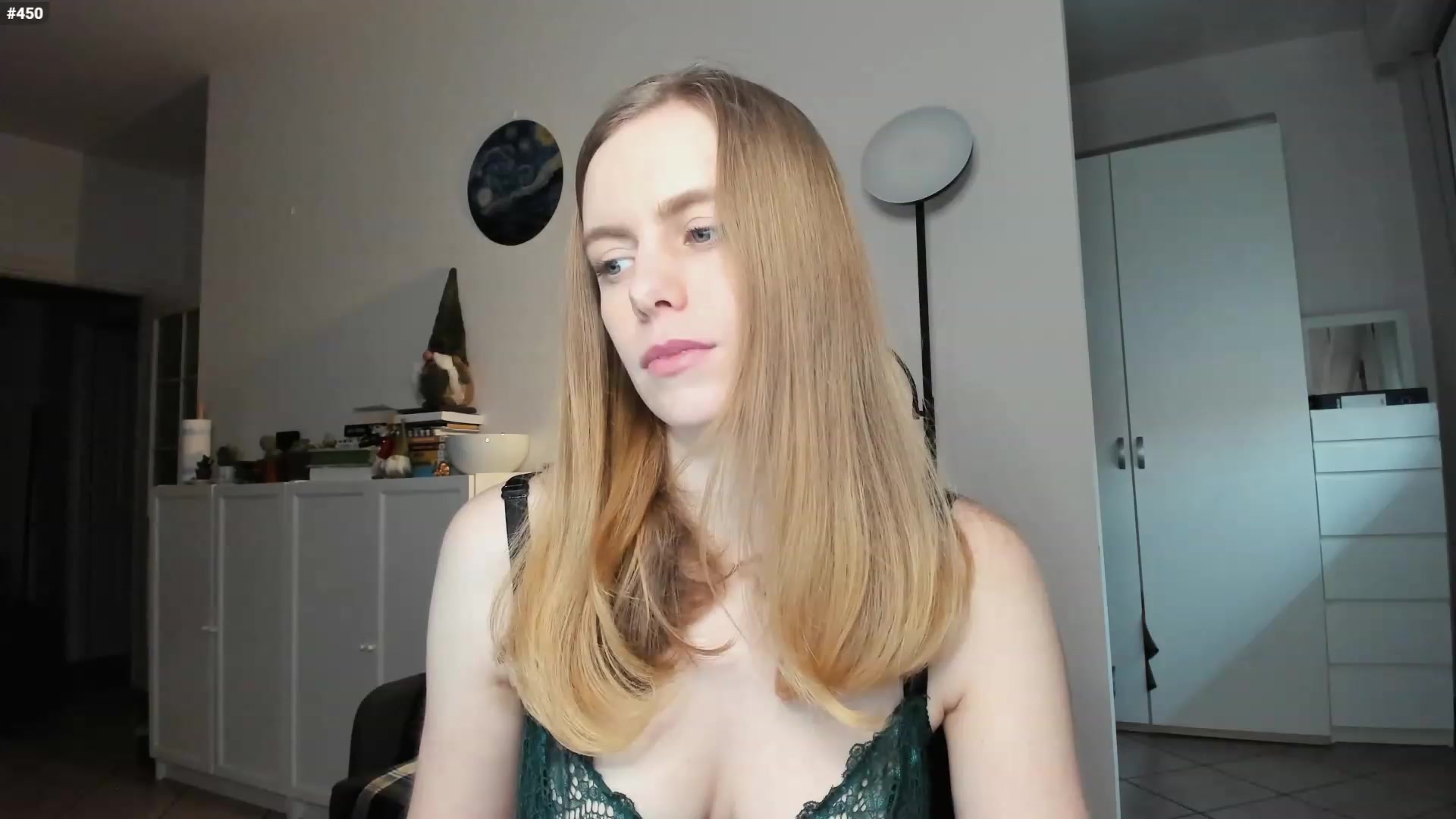 Gallery image thumbnail from Personage's myfreecams stream on, 02/19/2023, 16:45 image 3 of 20