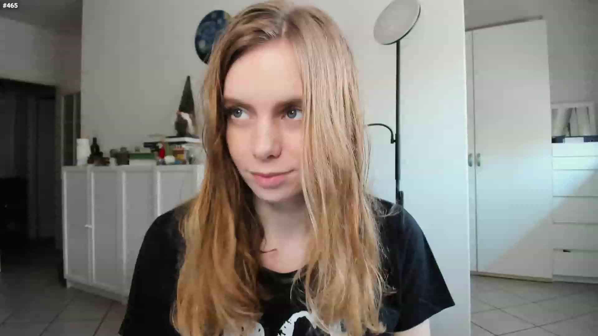 Gallery image thumbnail from Personage's myfreecams stream on, 02/20/2023, 14:21 image 4 of 20