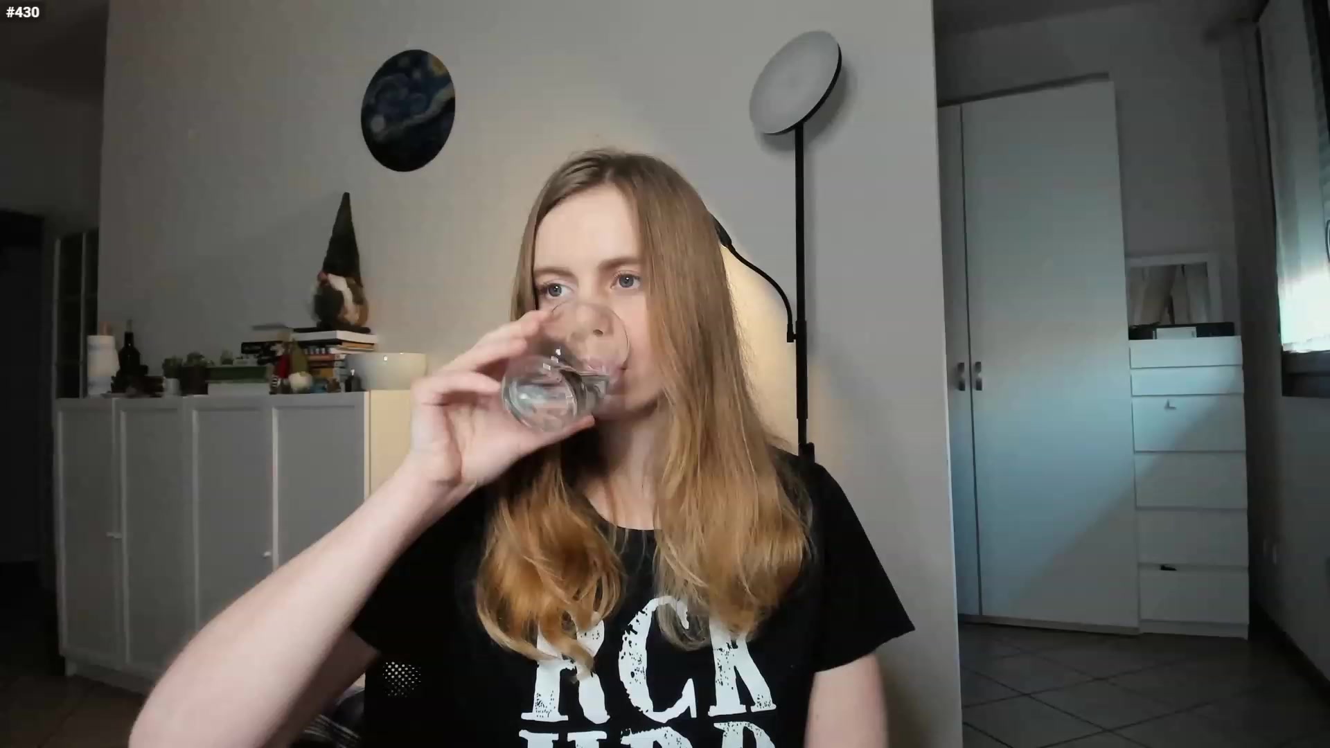 Gallery image thumbnail from Personage's myfreecams stream on, 02/20/2023, 17:00 image 12 of 20