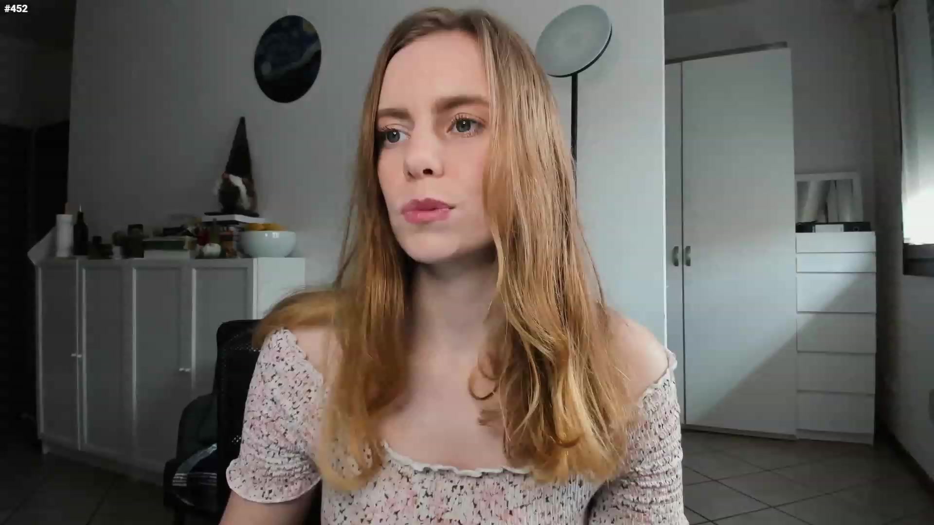 Gallery image thumbnail from Personage's myfreecams stream on, 02/22/2023, 14:02 image 3 of 20