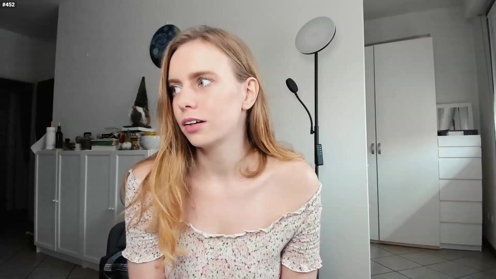Gallery image thumbnail from Personage's myfreecams stream on, 02/22/2023, 14:02 image 17 of 20