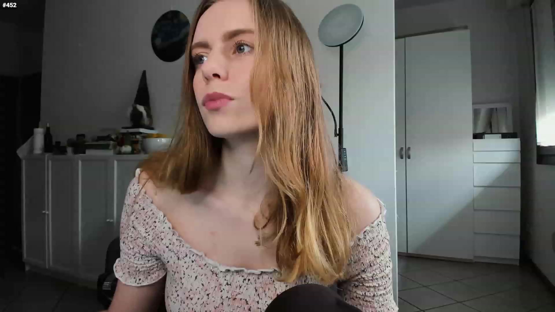 Gallery image thumbnail from Personage's myfreecams stream on, 02/22/2023, 14:02 image 2 of 20