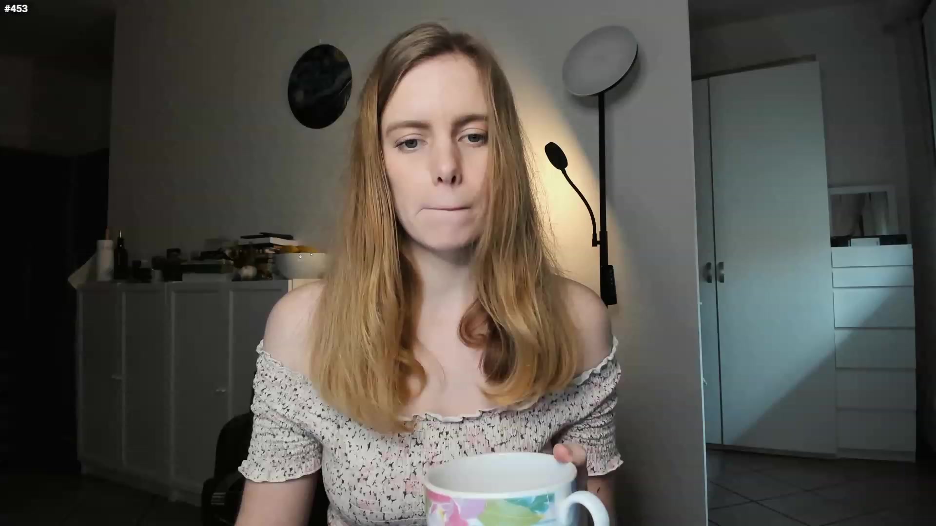 Gallery image thumbnail from Personage's myfreecams stream on, 02/22/2023, 15:03 image 11 of 20