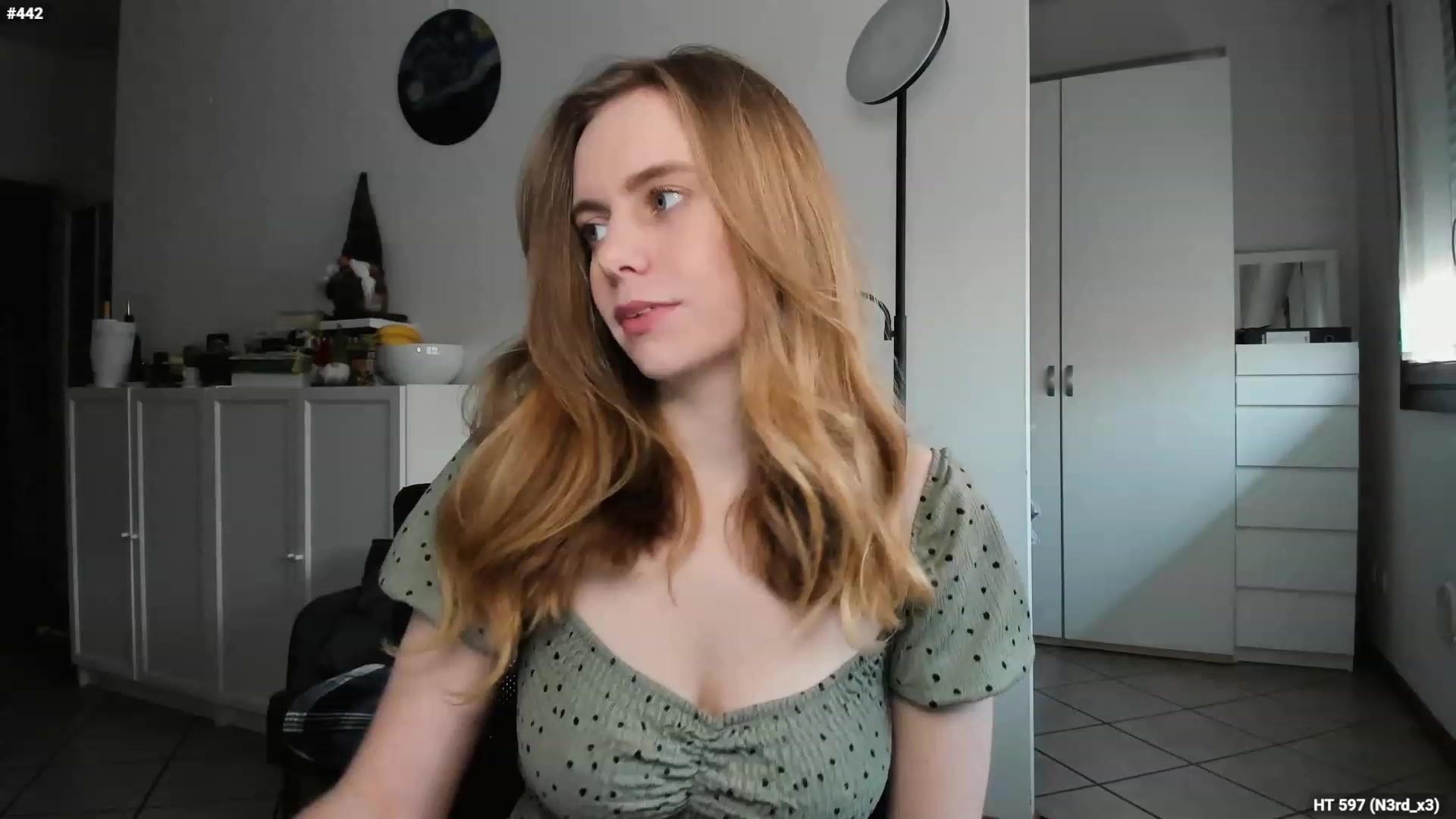 Gallery image thumbnail from Personage's myfreecams stream on, 02/23/2023, 15:47 image 17 of 20
