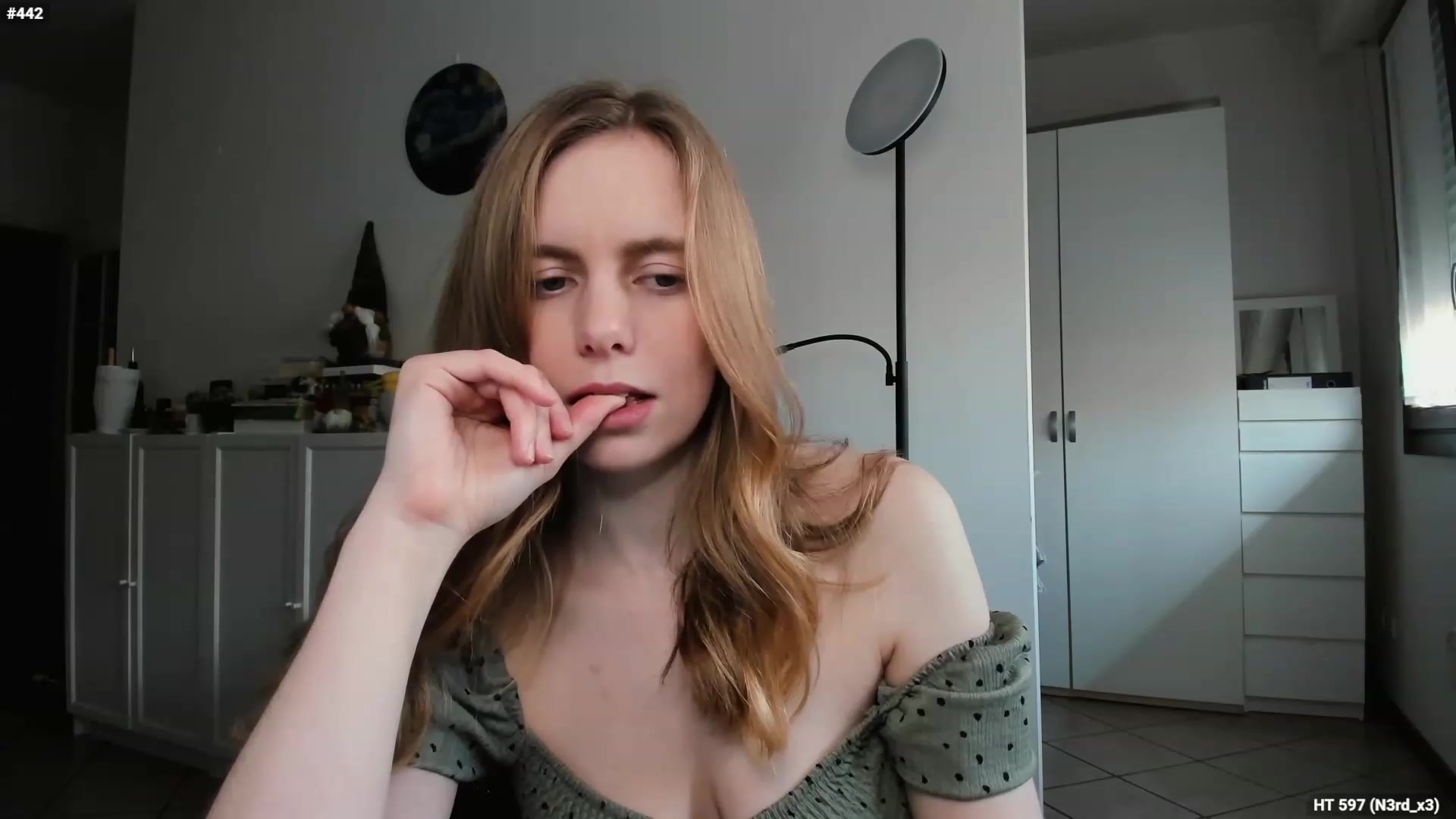 Gallery image thumbnail from Personage's myfreecams stream on, 02/23/2023, 15:47 image 8 of 20