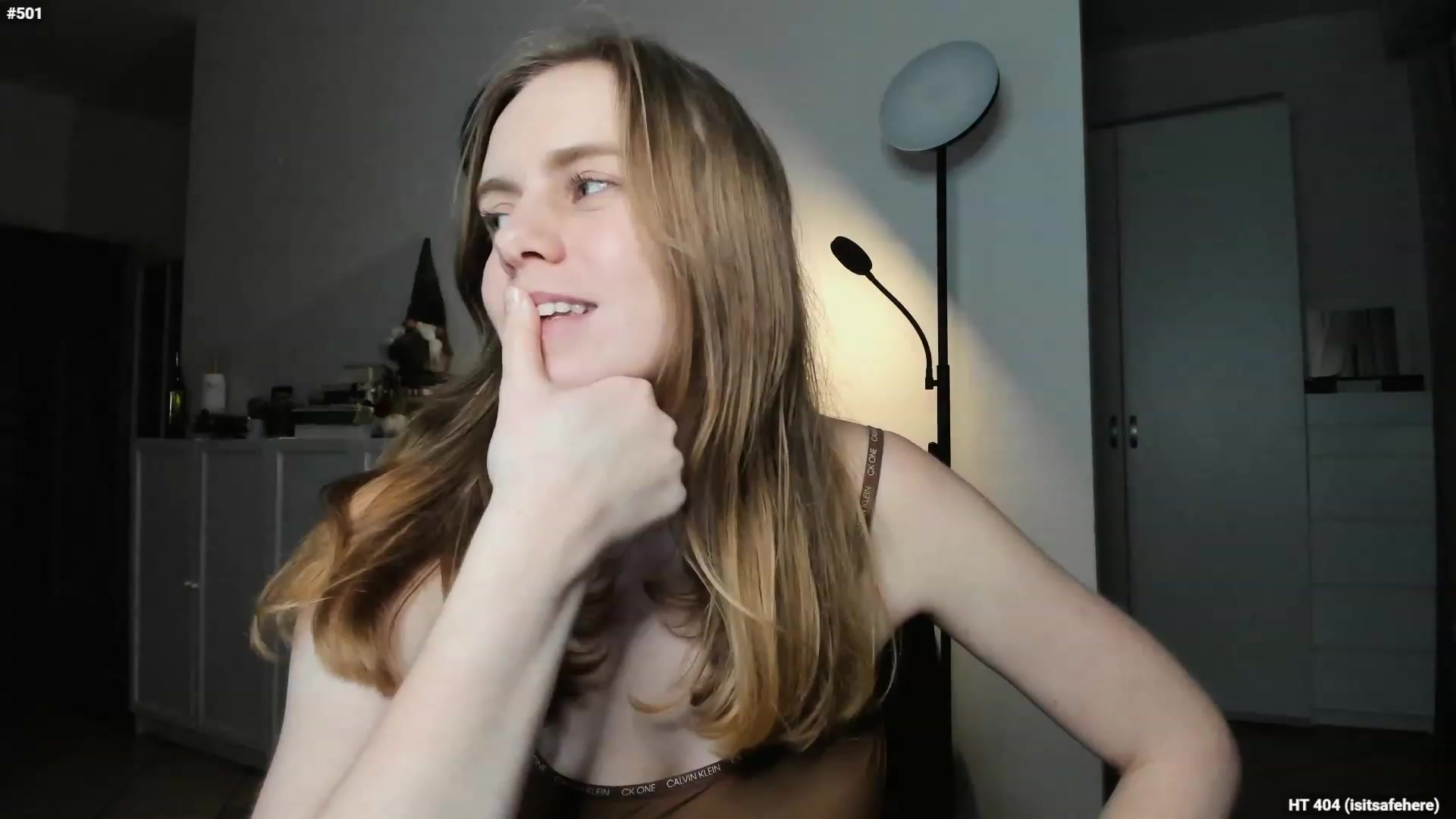 Gallery image thumbnail from Personage's myfreecams stream on, 02/26/2023, 18:42 image 14 of 20
