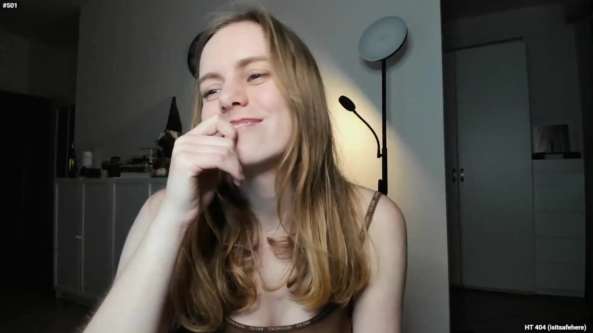 Gallery image thumbnail from Personage's myfreecams stream on, 02/26/2023, 18:42 image 16 of 20