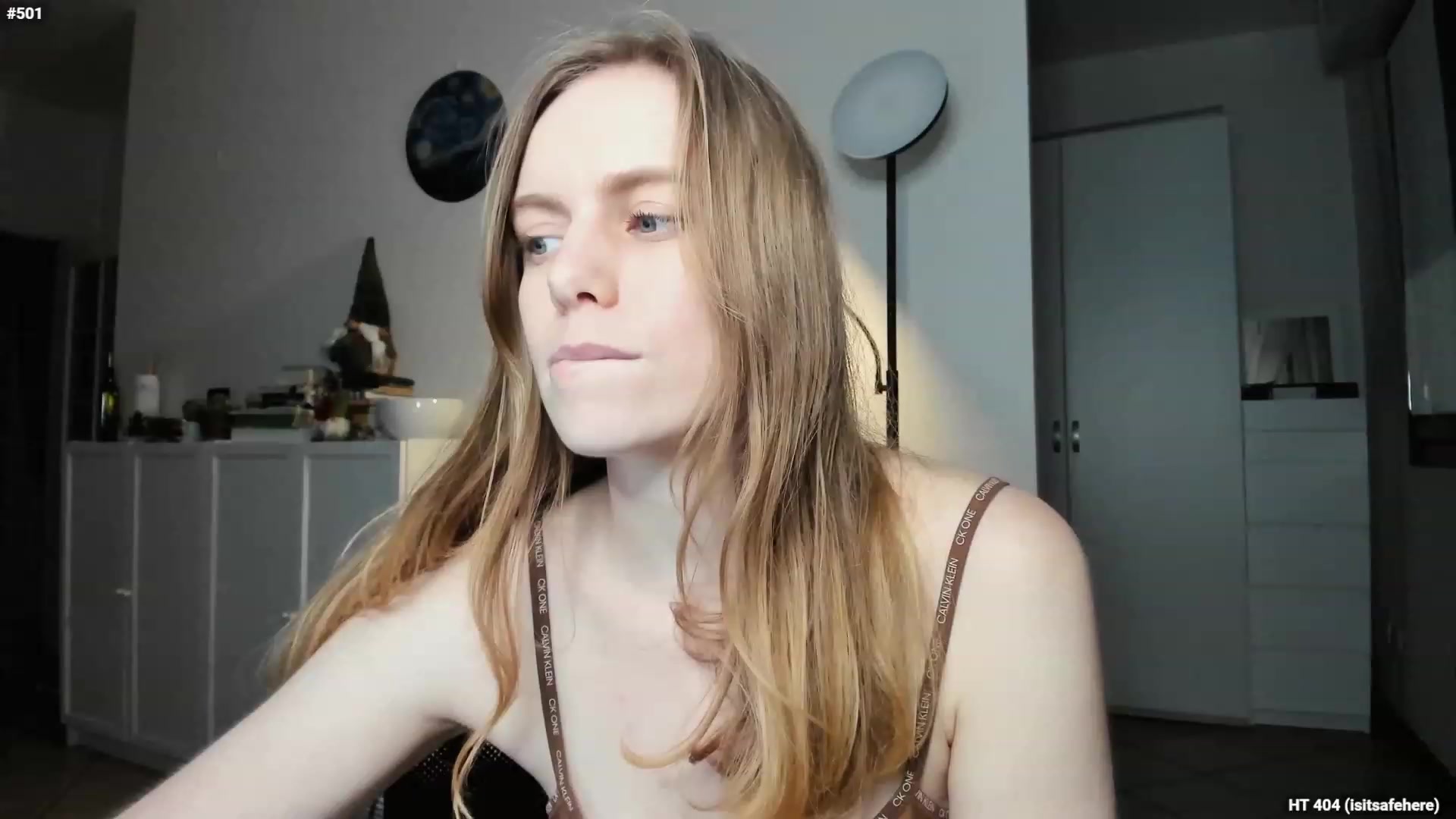 Gallery image thumbnail from Personage's myfreecams stream on, 02/26/2023, 18:42 image 19 of 20