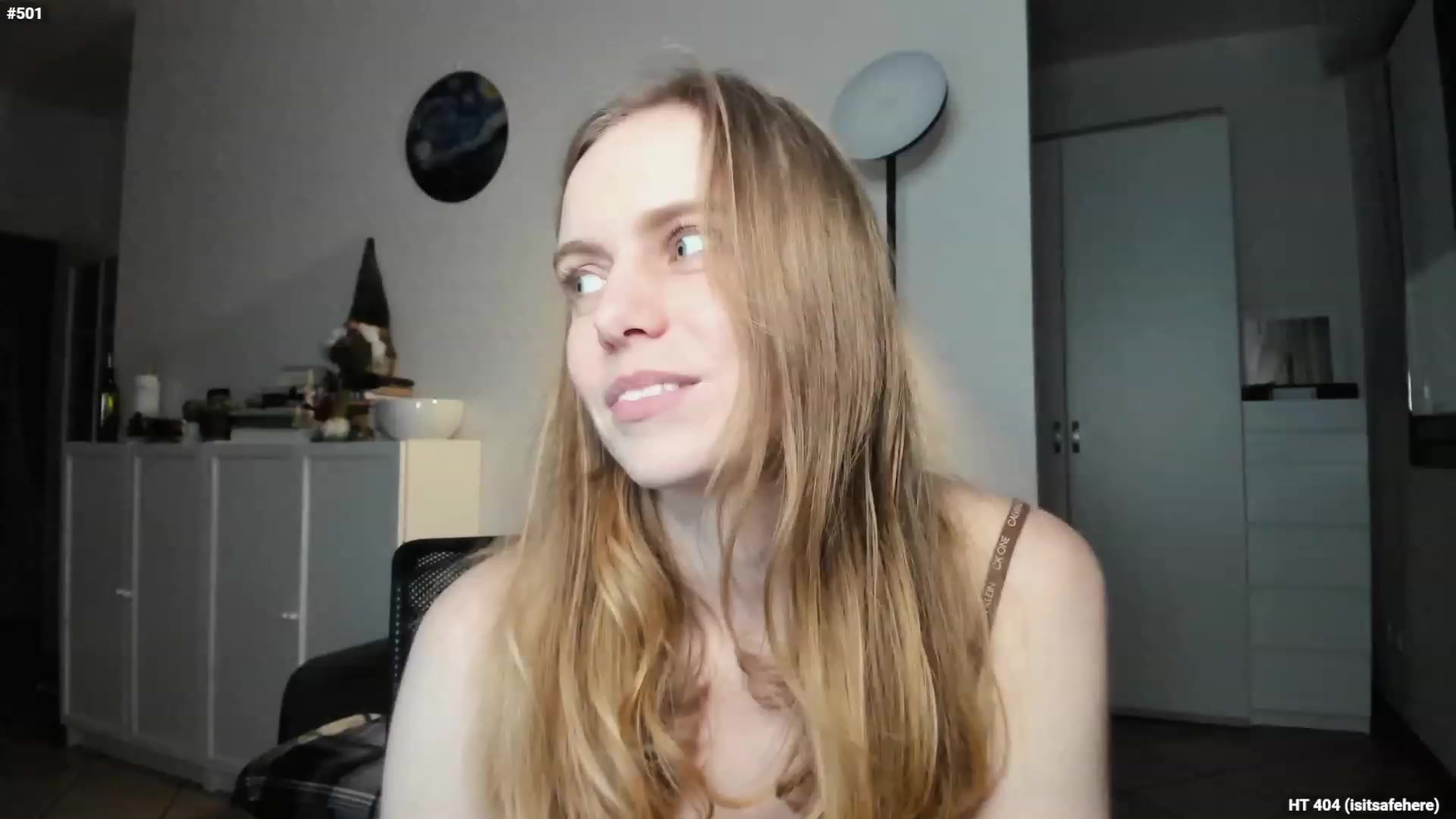 Gallery image thumbnail from Personage's myfreecams stream on, 02/26/2023, 18:42 image 17 of 20