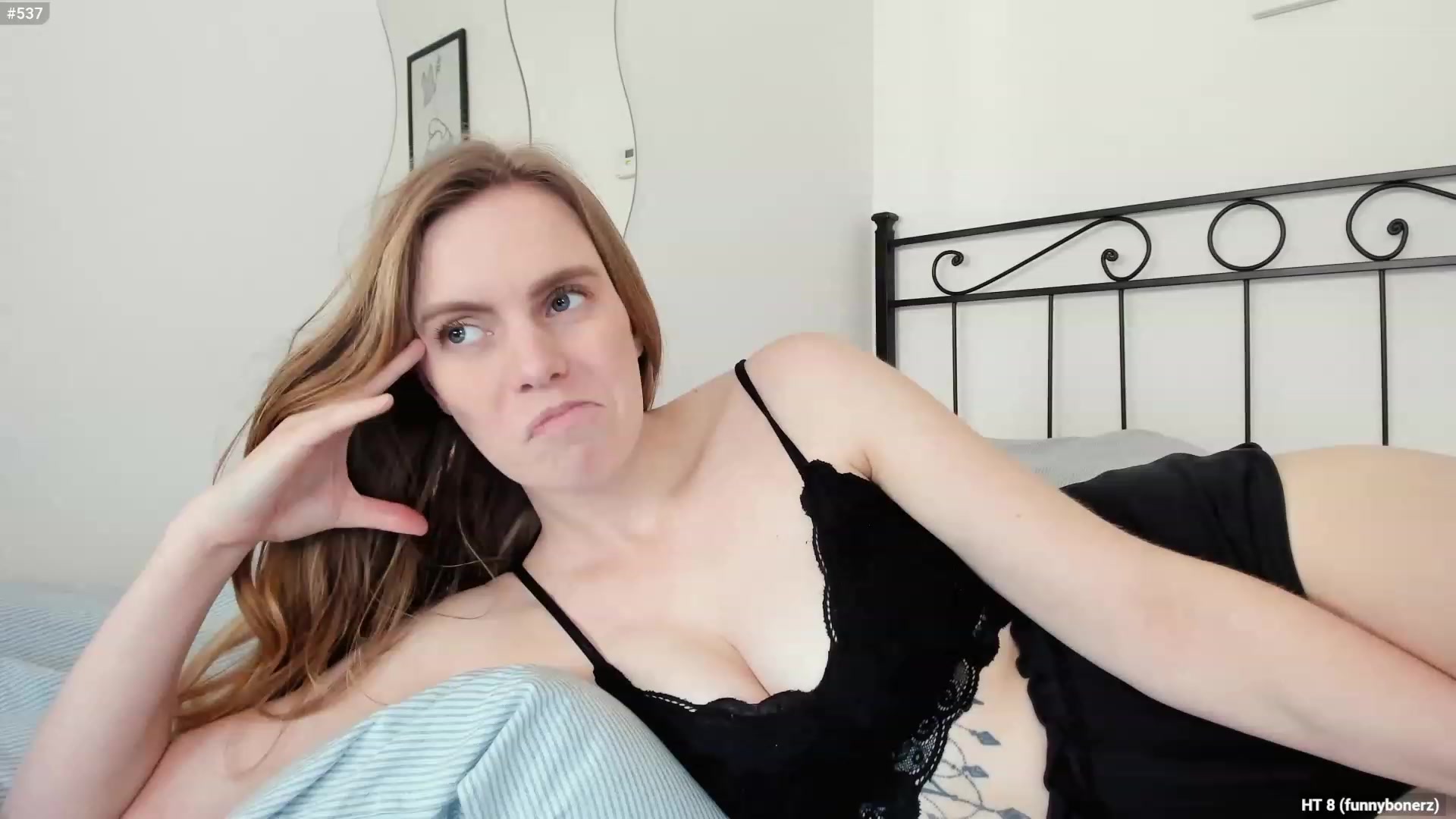 Gallery image thumbnail from Personage's myfreecams stream on, 02/28/2023, 15:18 image 13 of 20