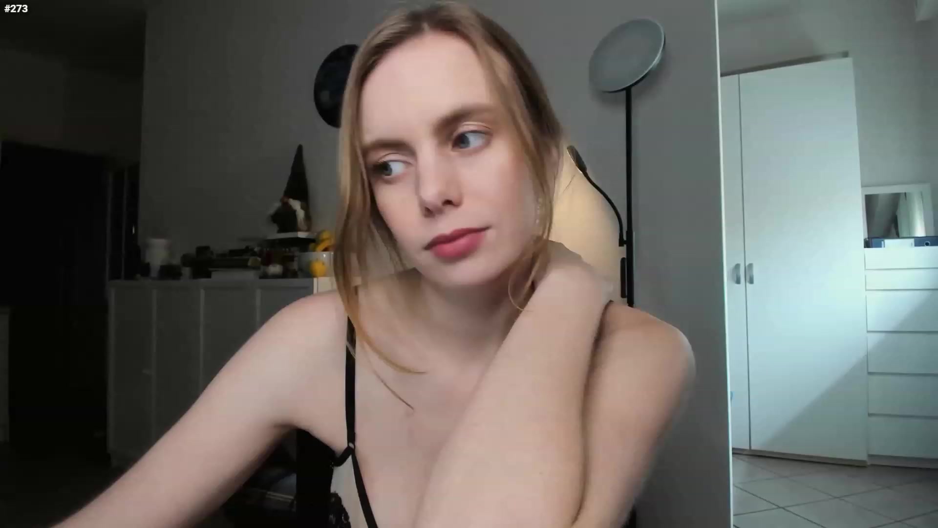 Gallery image thumbnail from Personage's myfreecams stream on, 03/01/2023, 16:26 image 10 of 20