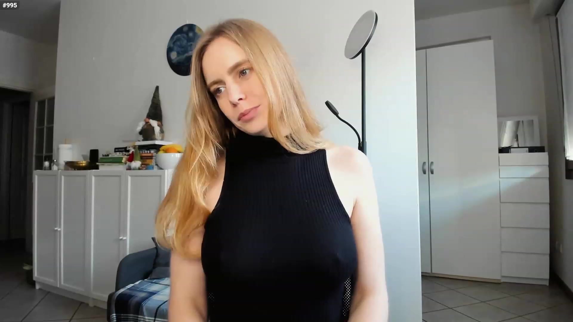 Gallery image thumbnail from Personage's myfreecams stream on, 03/02/2023, 15:02 image 20 of 20