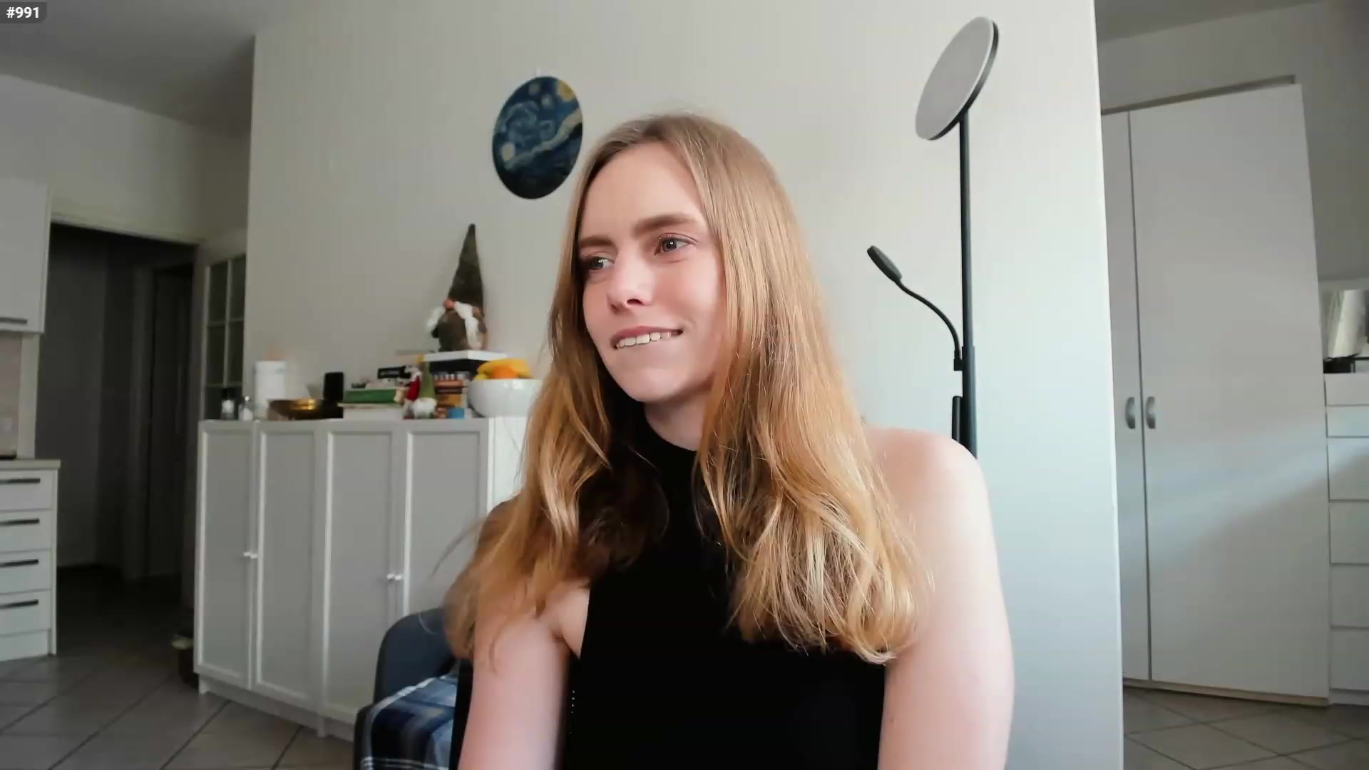 Gallery image thumbnail from Personage's myfreecams stream on, 03/02/2023, 15:02 image 8 of 20