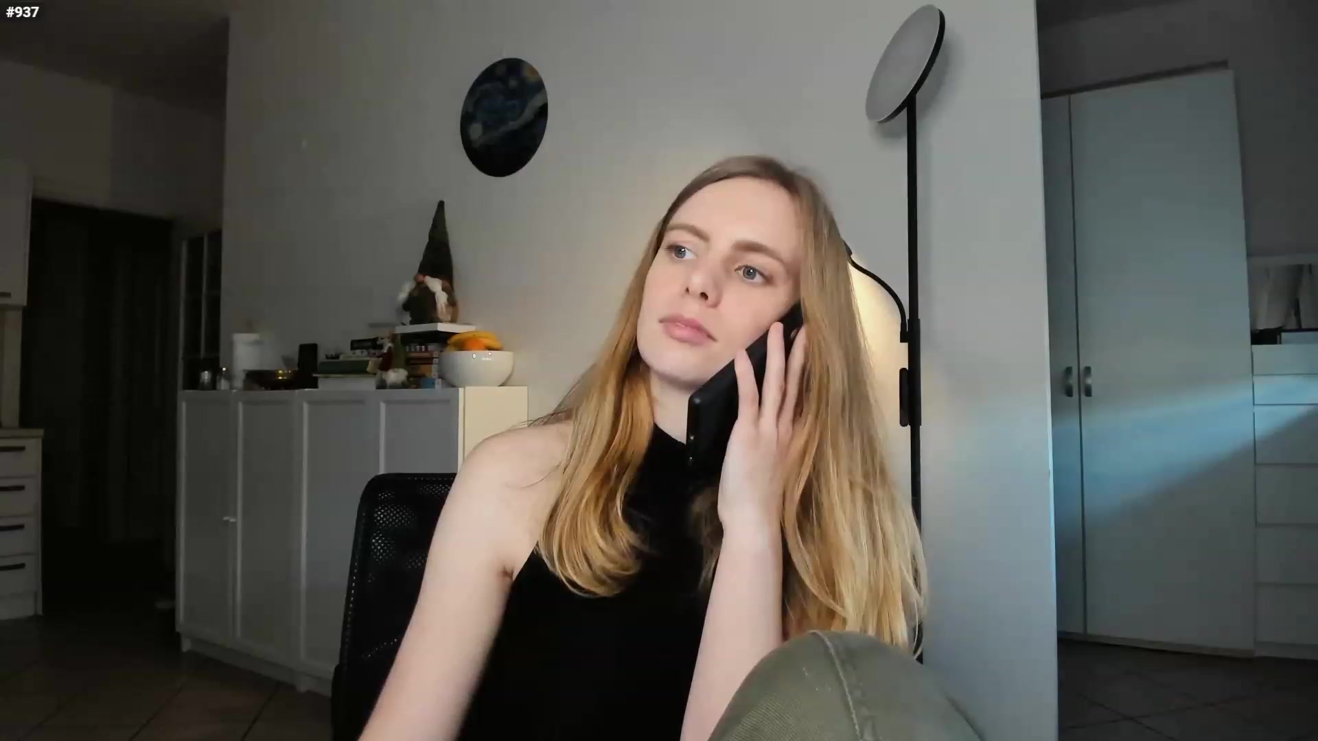 Gallery image thumbnail from Personage's myfreecams stream on, 03/02/2023, 16:15 image 14 of 20