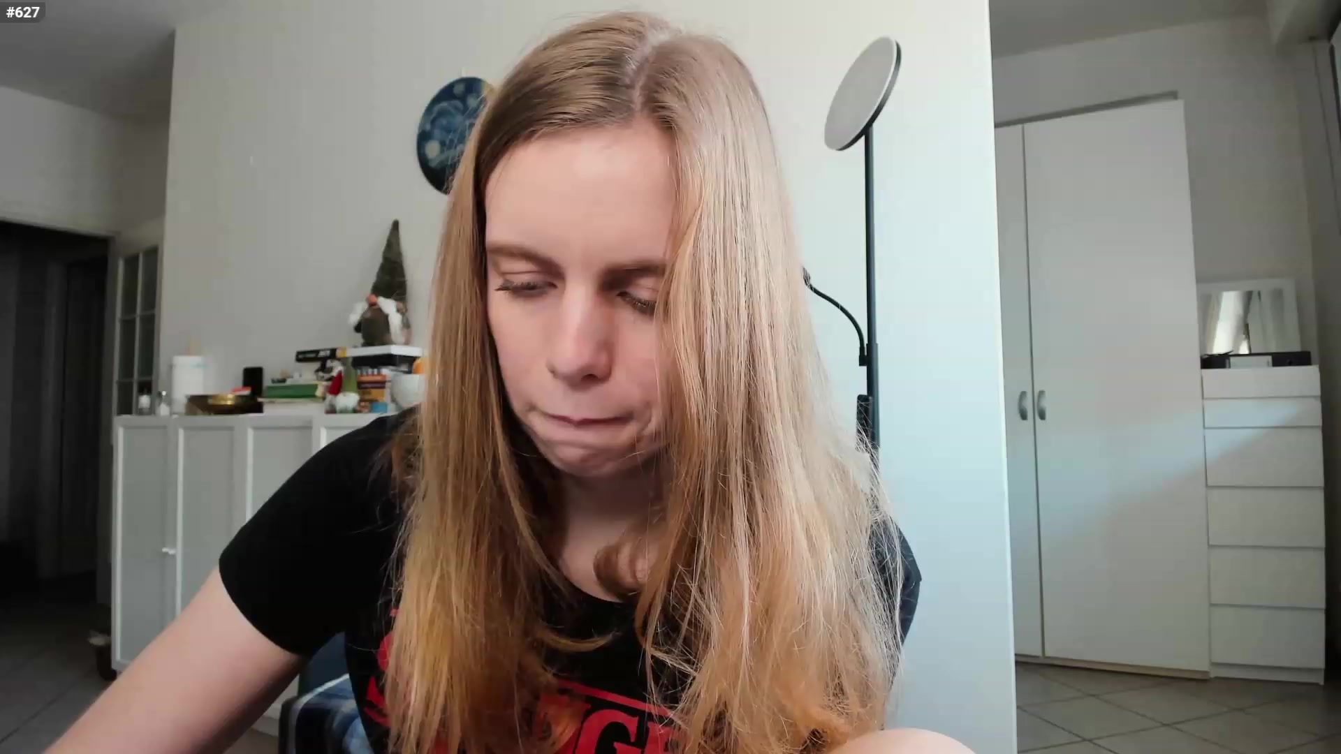 Gallery image thumbnail from Personage's myfreecams stream on, 03/03/2023, 15:04 image 9 of 20