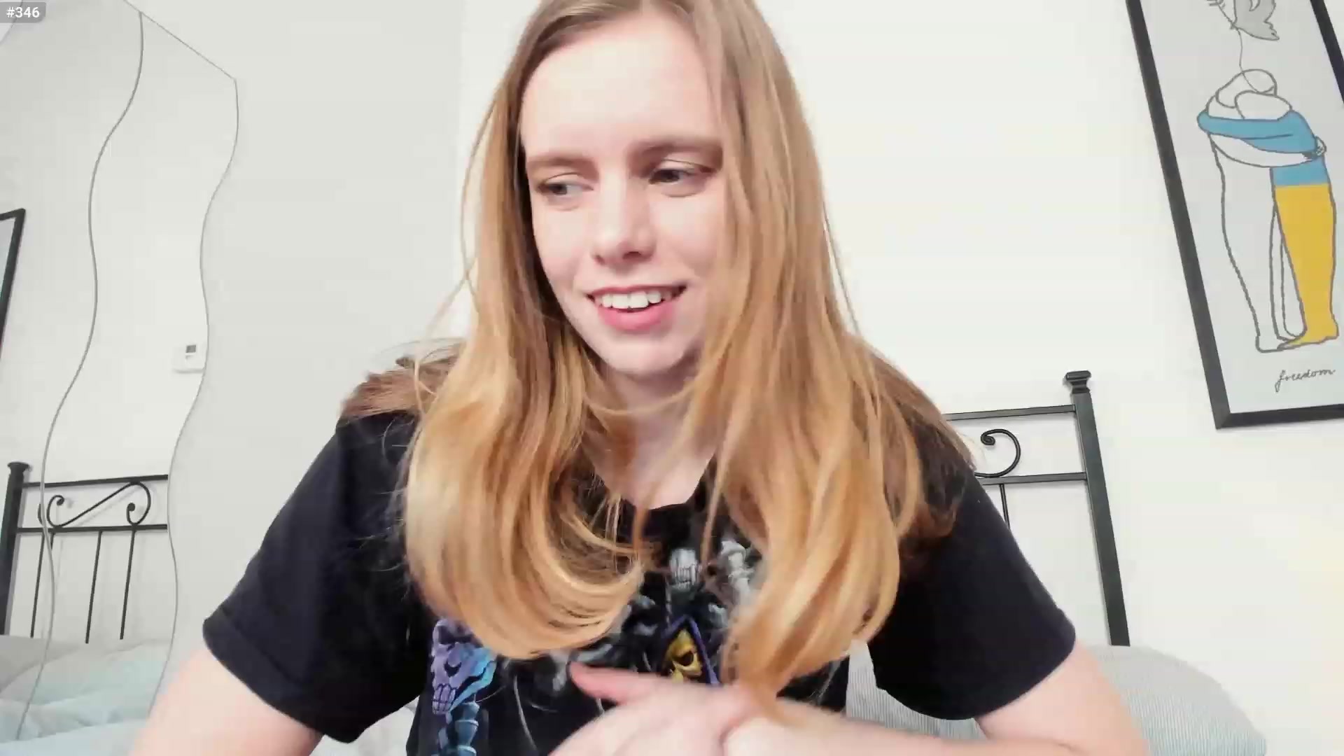 Gallery image thumbnail from Personage's myfreecams stream on, 03/05/2023, 15:37 image 4 of 20