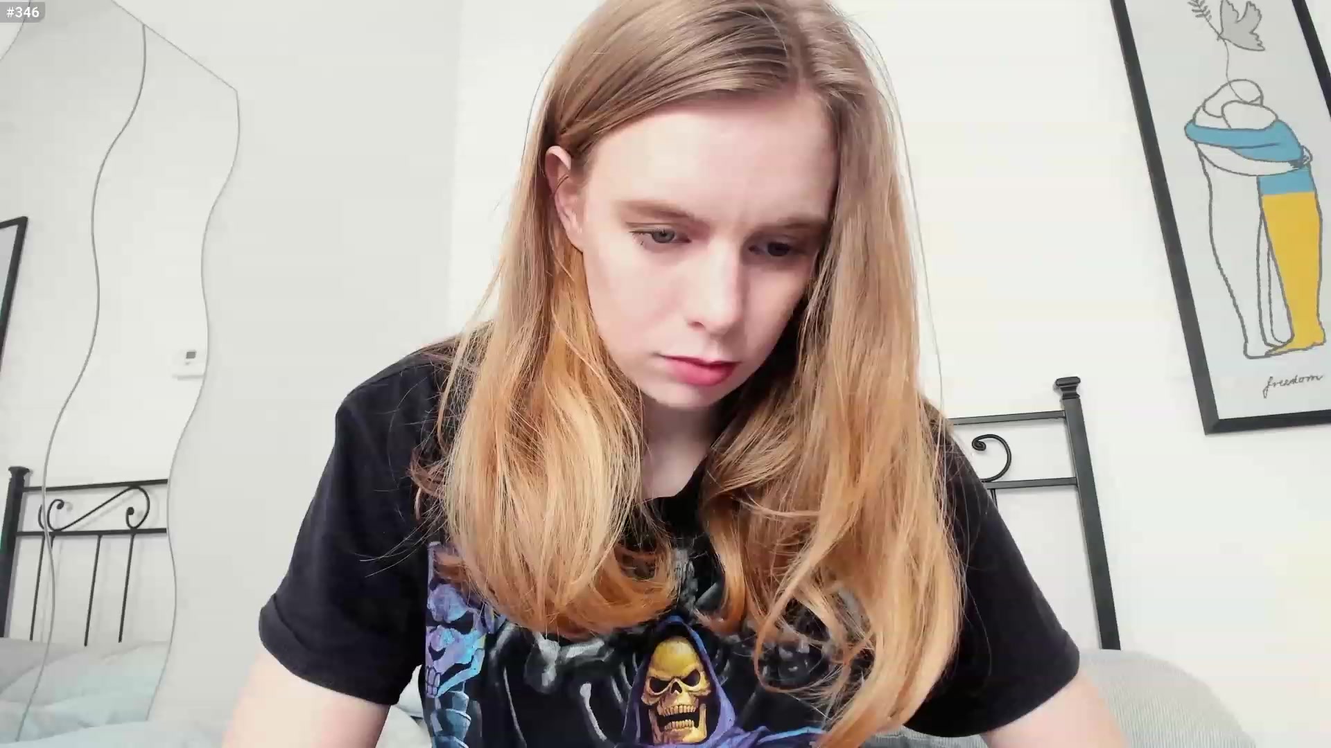 Gallery image thumbnail from Personage's myfreecams stream on, 03/05/2023, 15:37 image 6 of 20