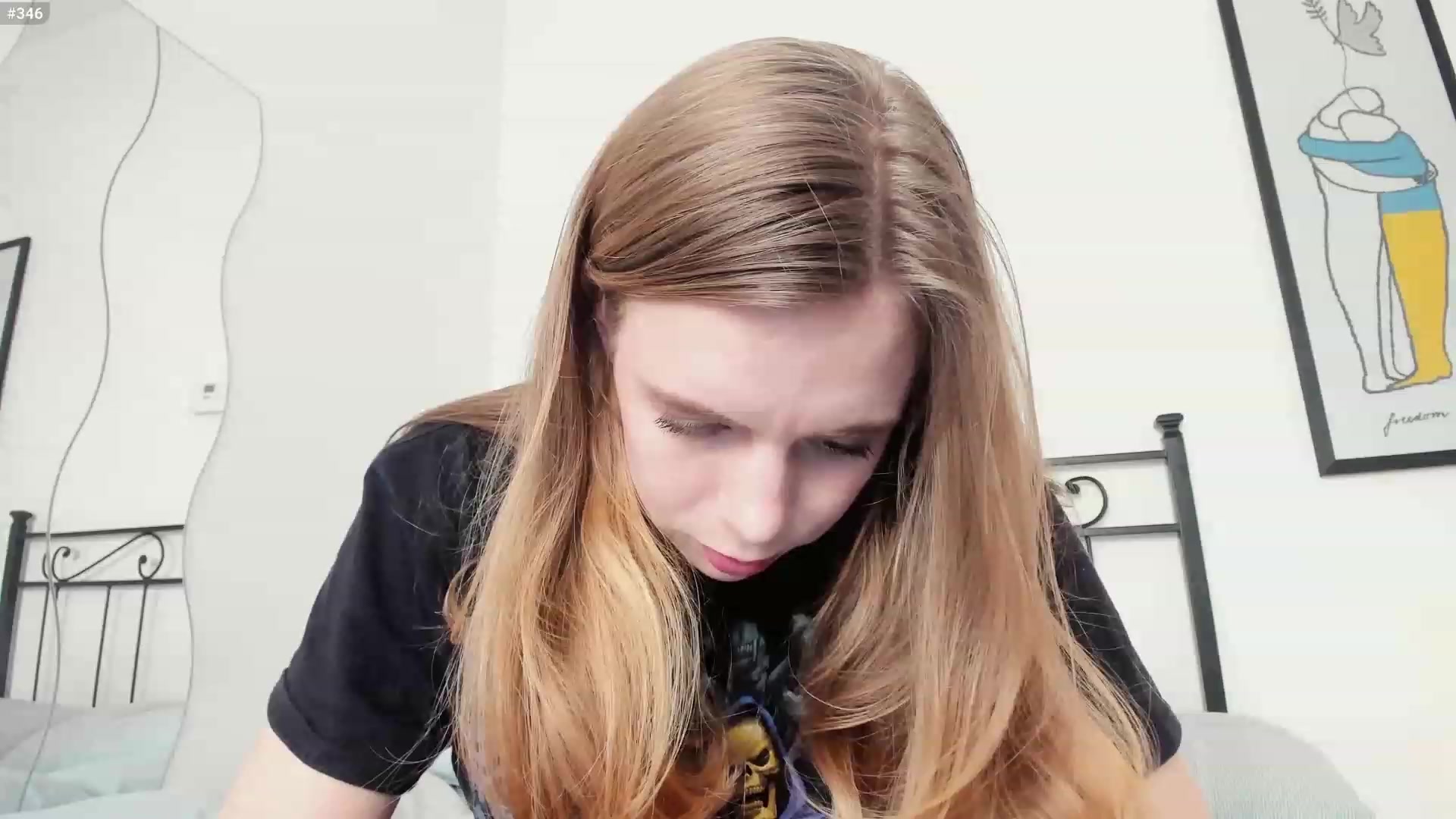 Gallery image thumbnail from Personage's myfreecams stream on, 03/05/2023, 15:37 image 7 of 20
