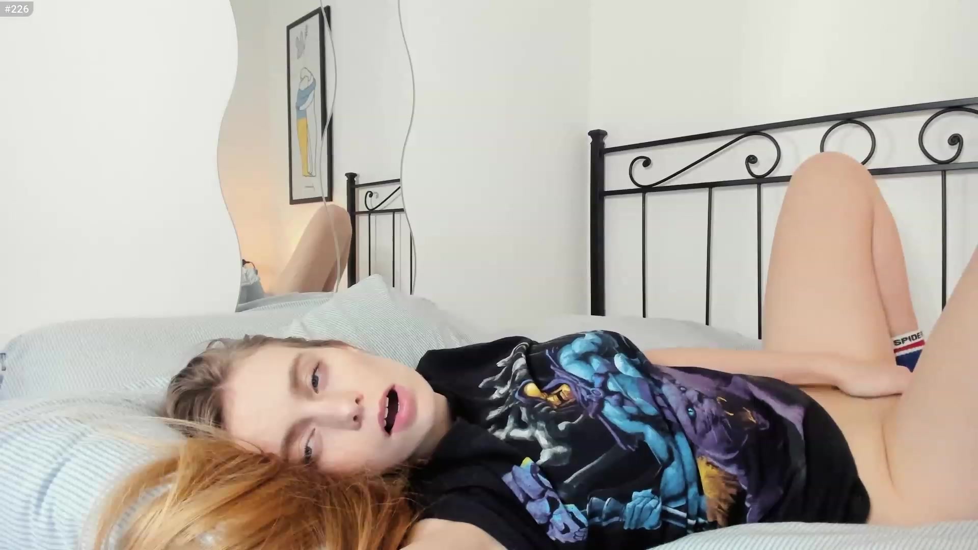 Gallery image thumbnail from Personage's myfreecams stream on, 03/05/2023, 19:18 image 9 of 20